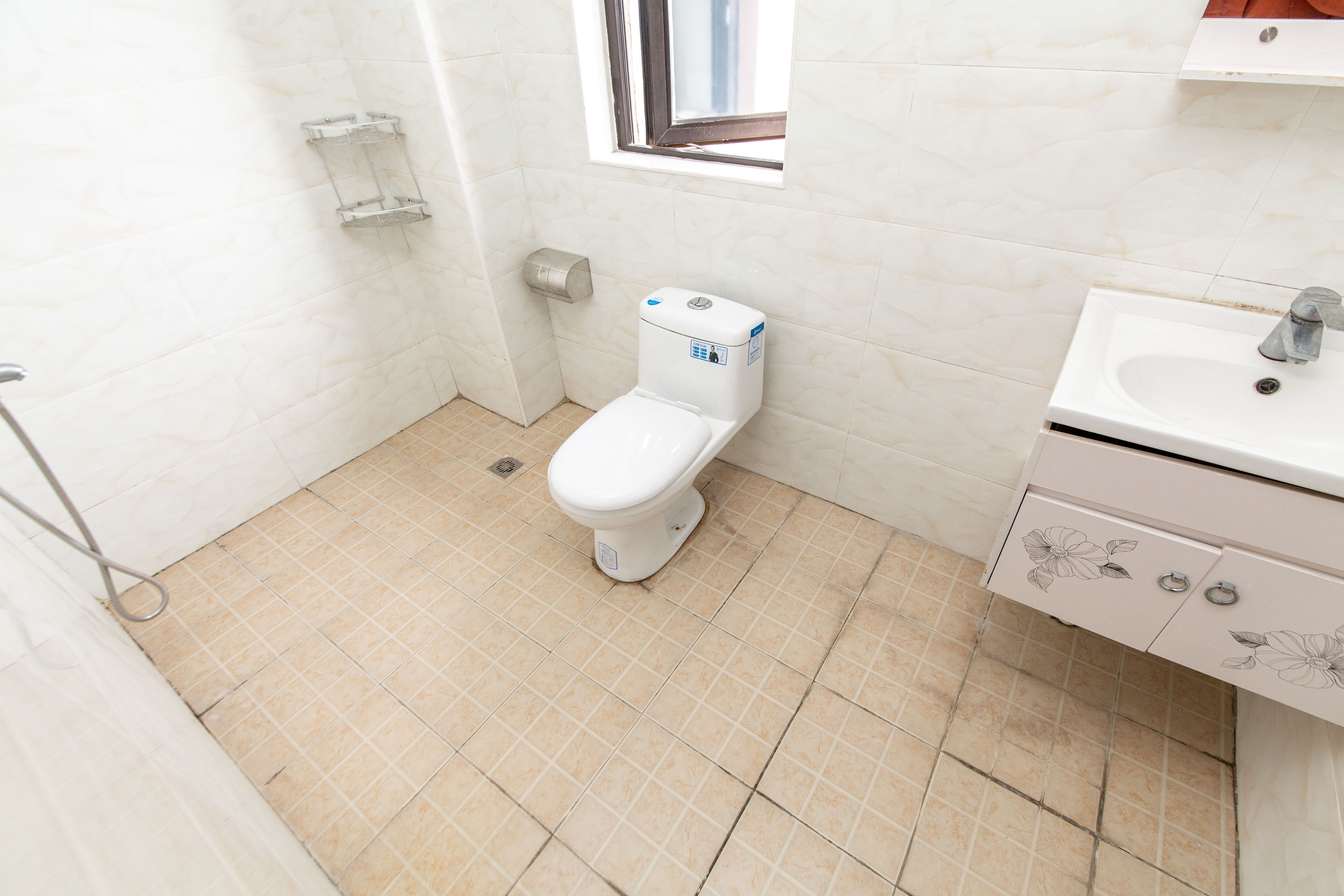 旭辉香樟公馆  4室2厅2卫    148.0万卫生间