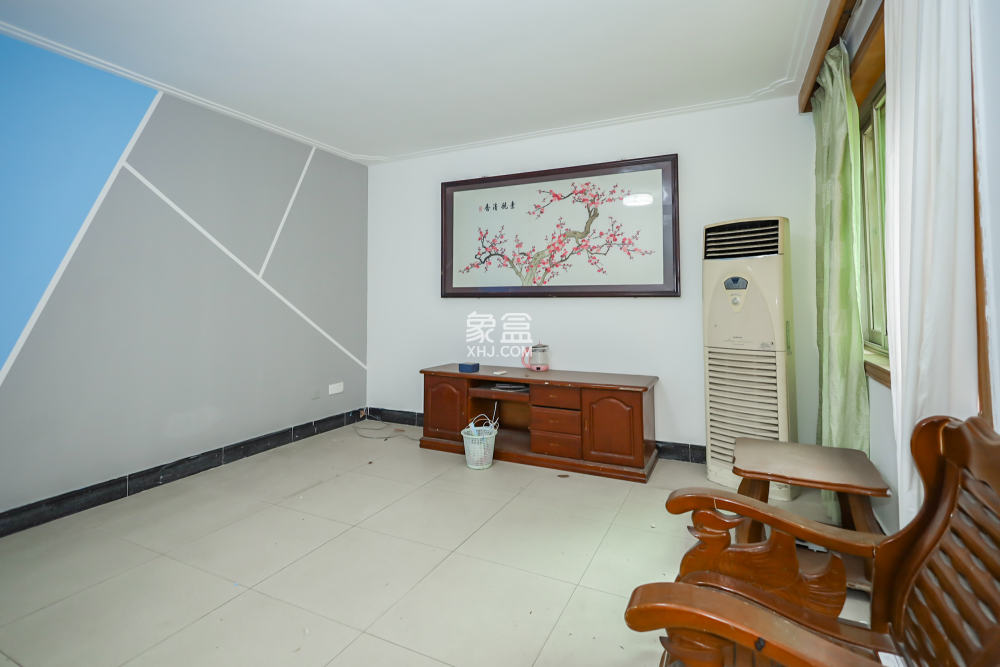 咸嘉新村嘉文苑  3室2厅1卫    94.6万