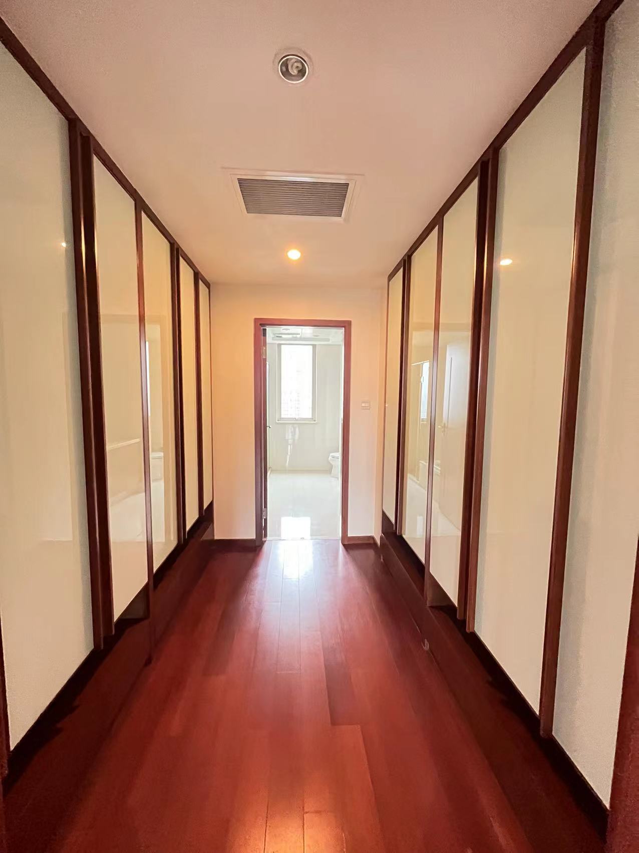 晋合湘水湾一期 0室0厅0卫 268.0万 晋合湘水湾一期 0室0厅0卫 268.0万室内图