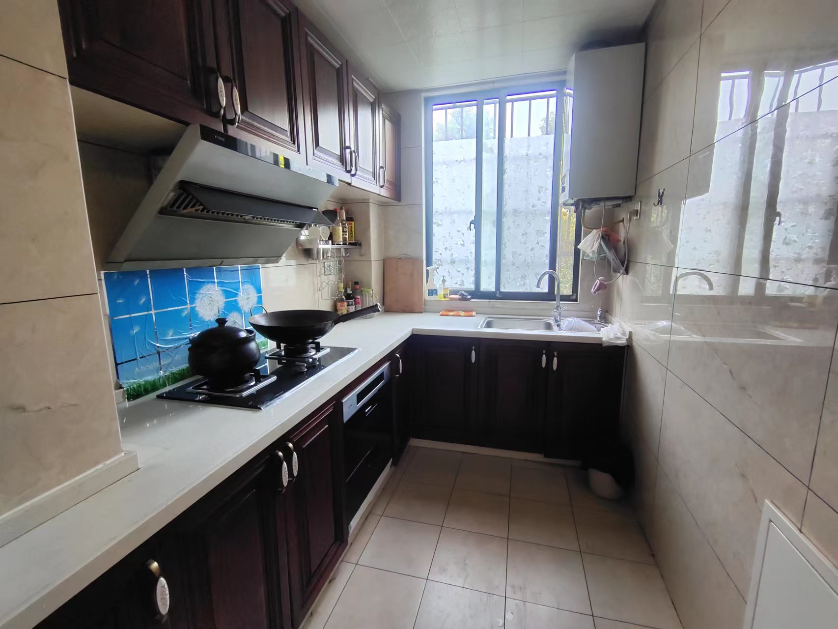 湘银星城  3室2厅2卫   105.00万 湘银星城  3室2厅2卫   105.00万室内图