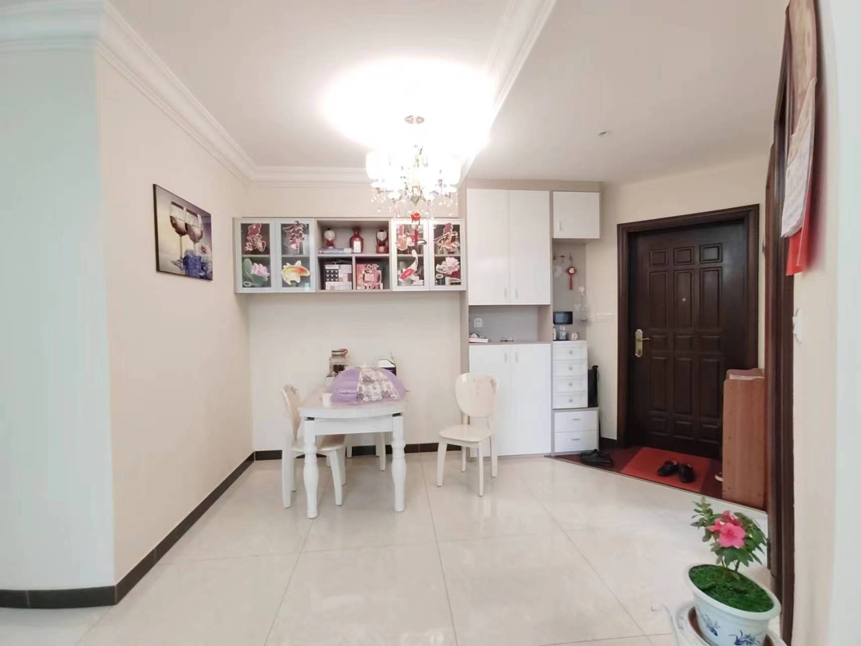 恒大华府 2室2厅1卫 71.00万 恒大华府 2室2厅1卫 71.00万室内图