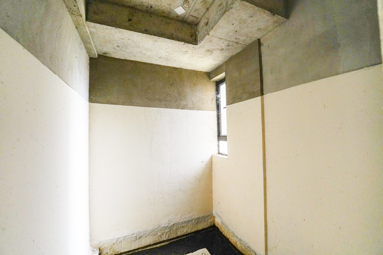 保利城（中航城国际社区、郡原美村）  3室2厅2卫   85.00万卫生间