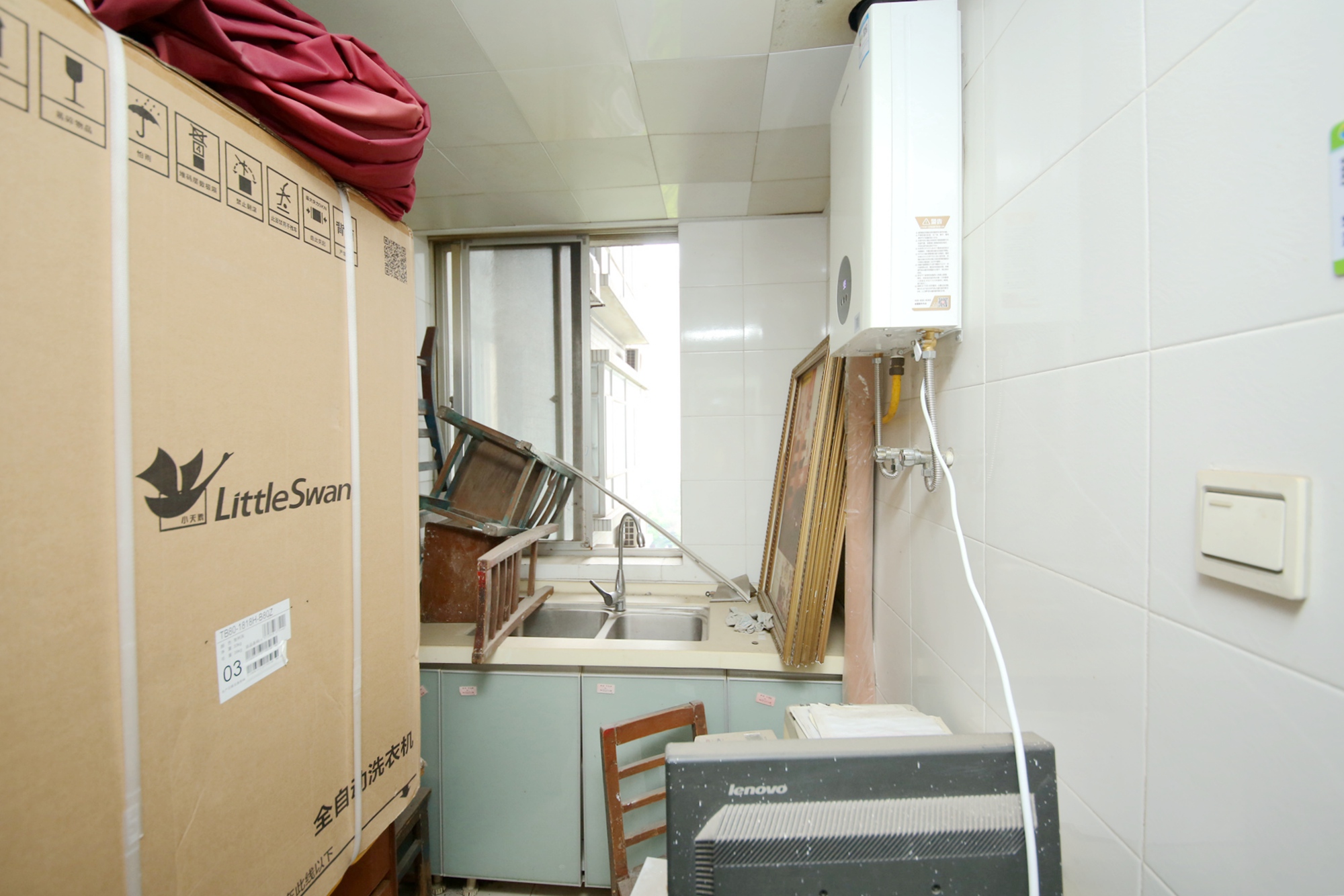 嘉盛奥美城  3室2厅1卫   178.00万厨房