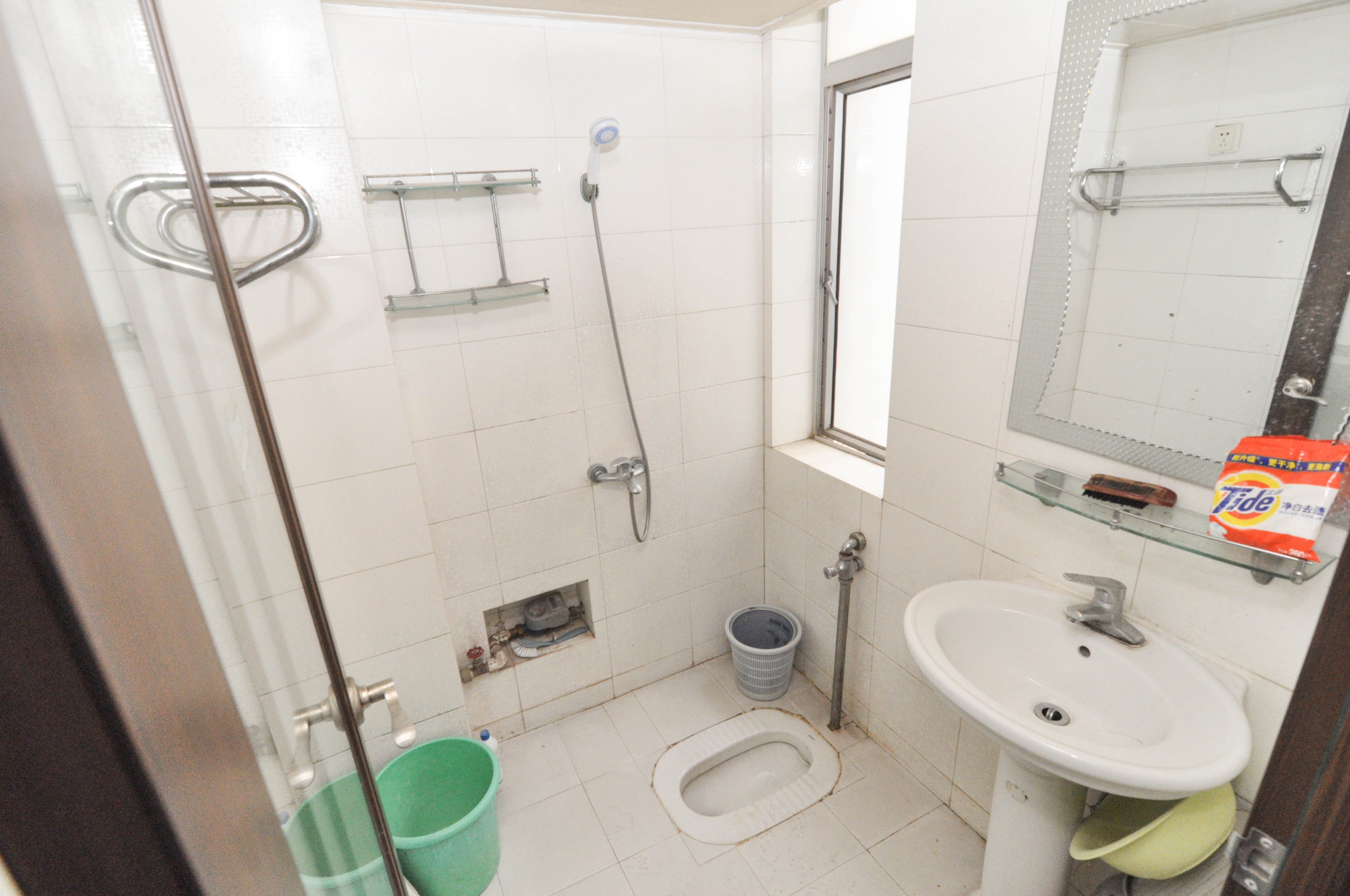 麓谷雅园  3室2厅2卫    90.8万卫生间