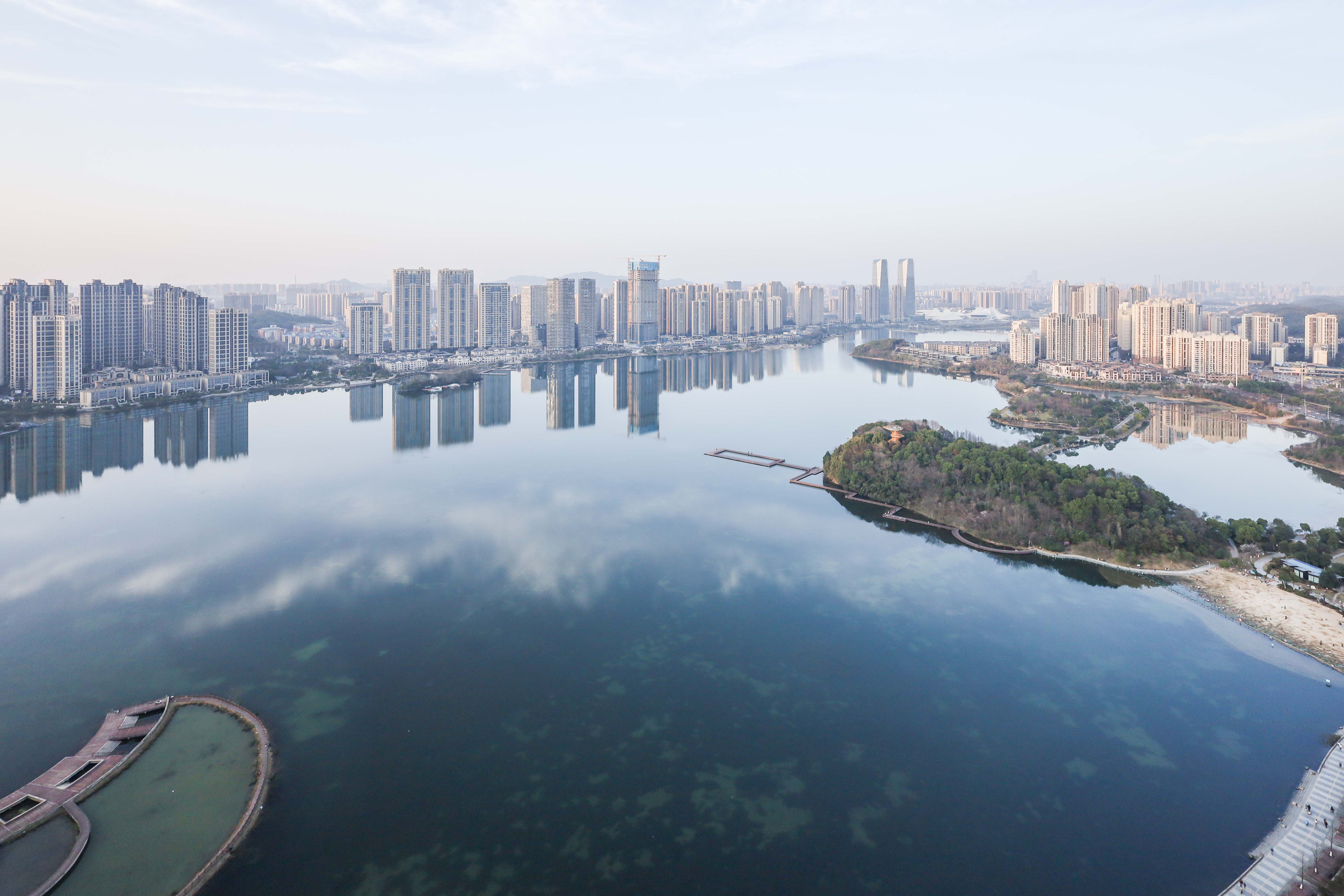 佳兆业云顶梅溪湖（佳兆业梅溪荟）  4室2厅2卫   398.80万其他