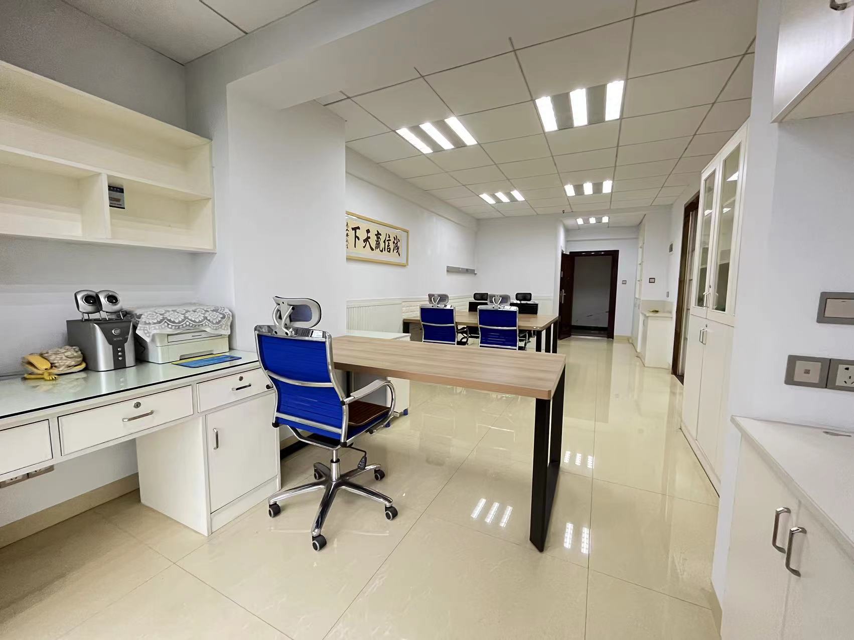 凯旋名门人民中路1006号 2室1厅1卫 43.00万 凯旋名门人民中路1006号 2室1厅1卫 43.00万室内图