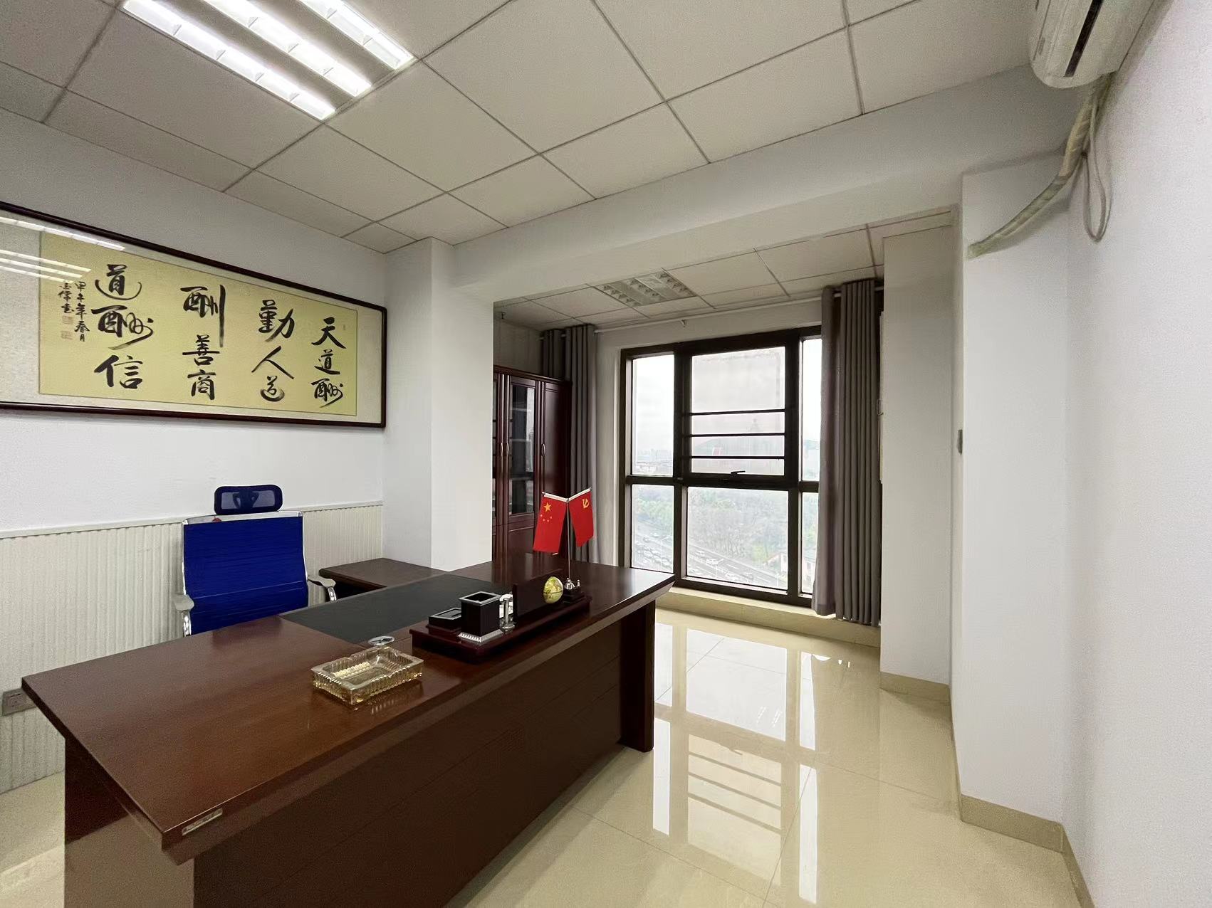 凯旋名门人民中路1006号 2室1厅1卫 43.00万 凯旋名门人民中路1006号 2室1厅1卫 43.00万室内图