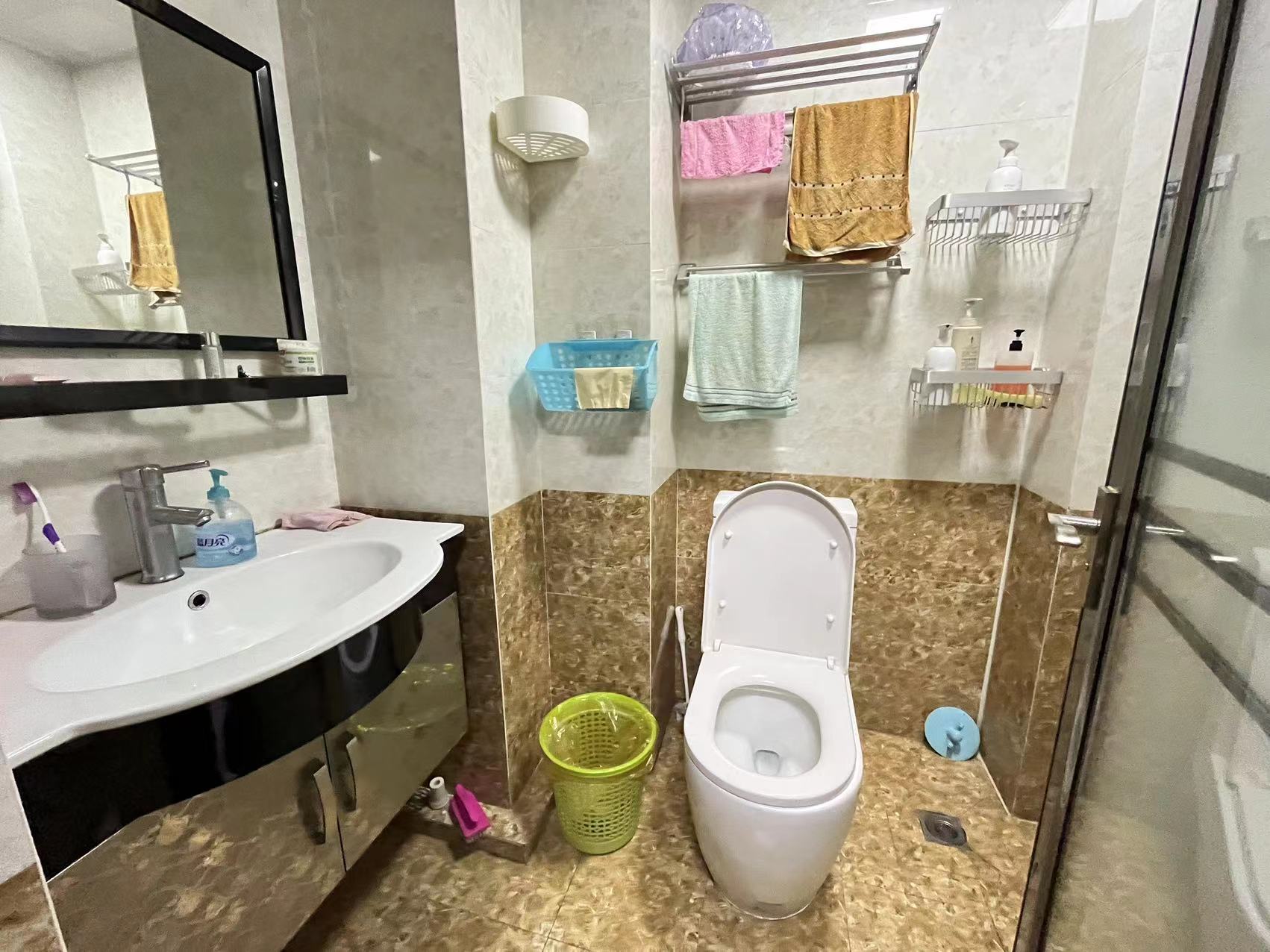 凯旋名门人民中路1006号 2室1厅1卫 43.00万 凯旋名门人民中路1006号 2室1厅1卫 43.00万室内图