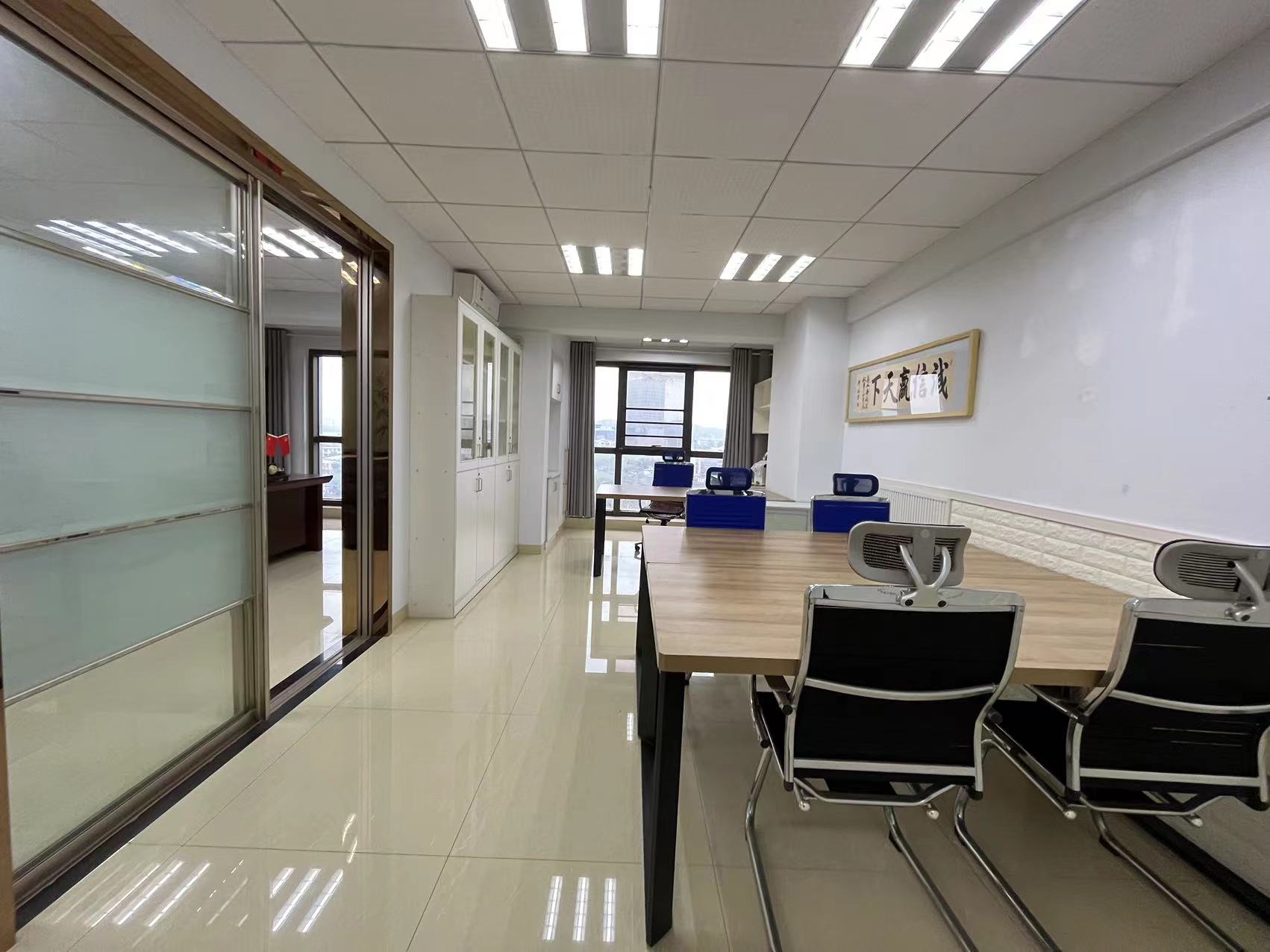 凯旋名门人民中路1006号 2室1厅1卫 43.00万 凯旋名门人民中路1006号 2室1厅1卫 43.00万室内图