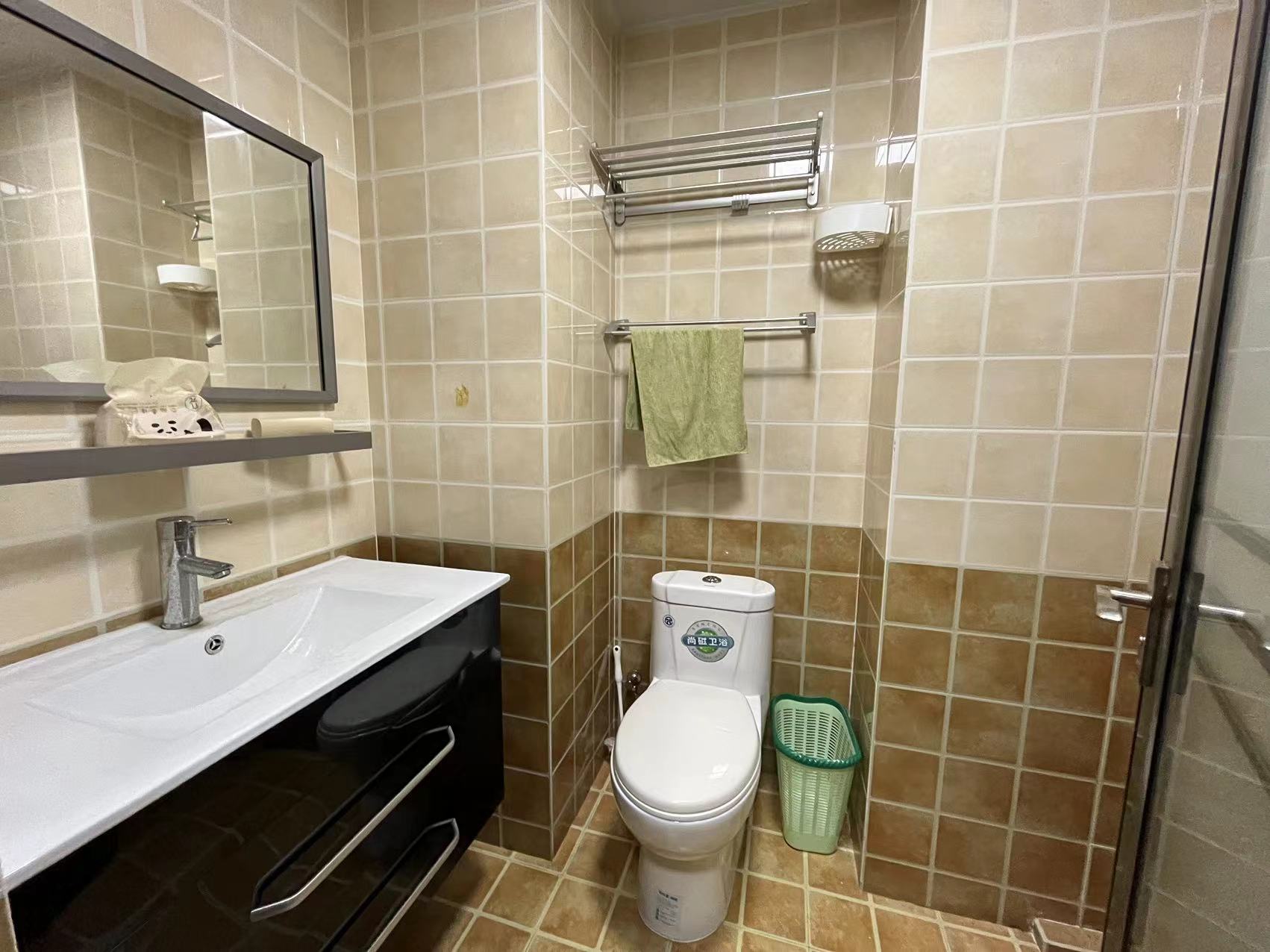 凯旋名门人民中路1006号 1室1厅1卫 22.00万 凯旋名门人民中路1006号 1室1厅1卫 22.00万室内图