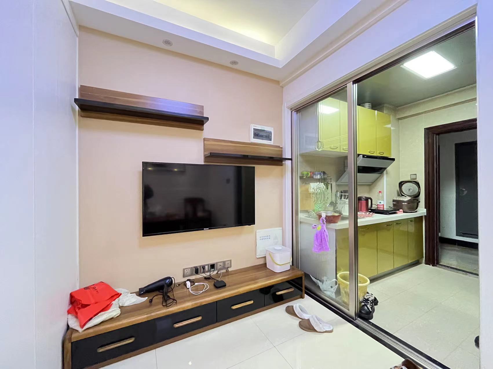 凯旋名门人民中路1006号 1室1厅1卫 22.00万 凯旋名门人民中路1006号 1室1厅1卫 22.00万室内图