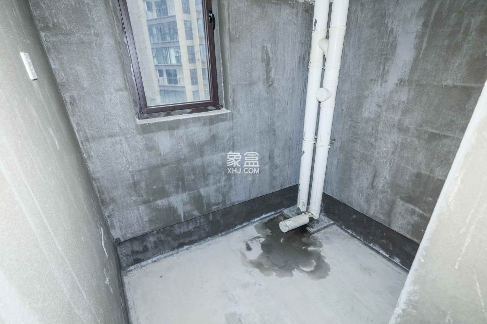 中國(guó)鐵建梅溪青秀三期  3室2廳2衛(wèi)   172.00萬(wàn)