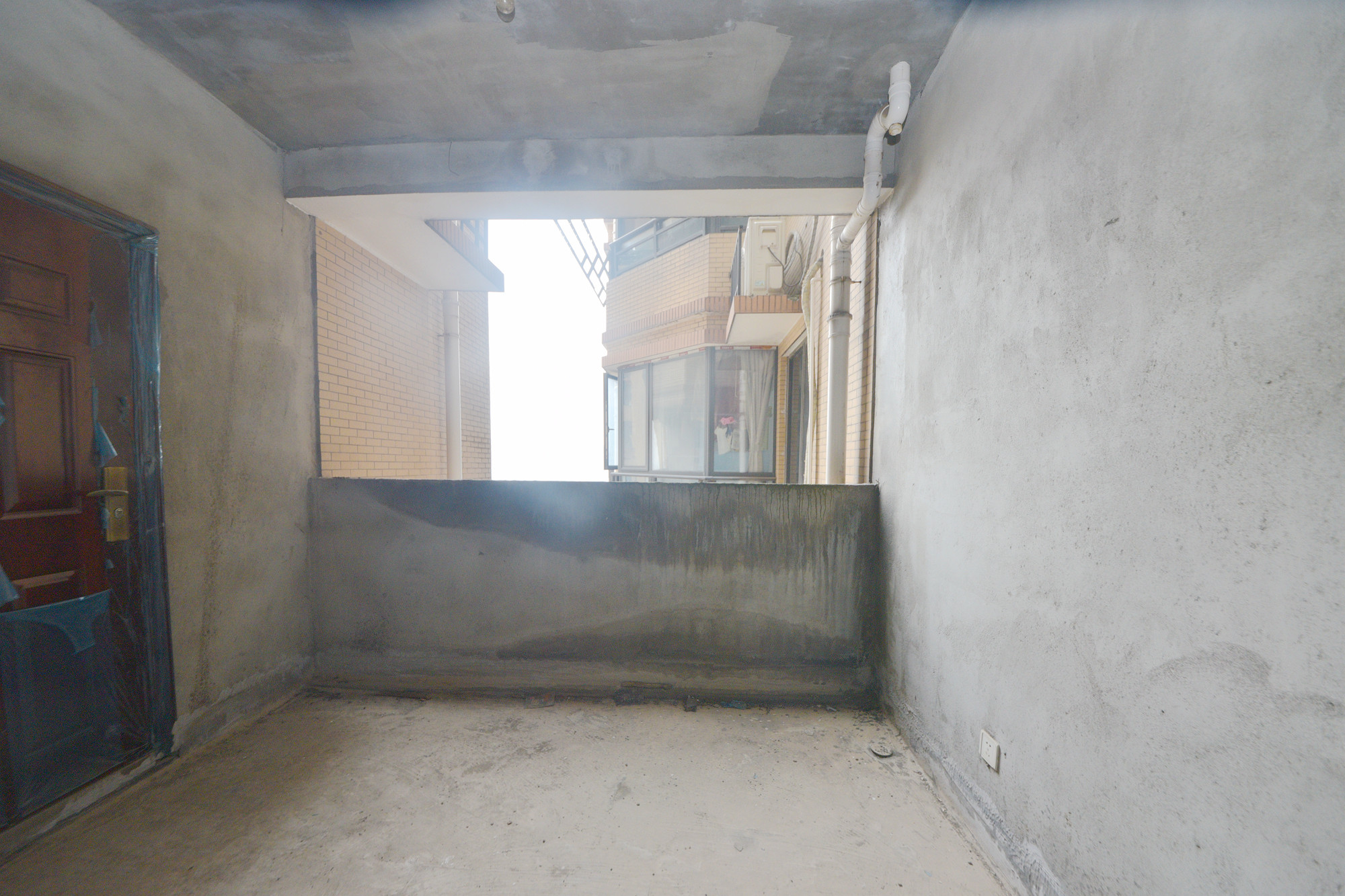 兴威帕克水岸  3室2厅2卫   120.00万其他