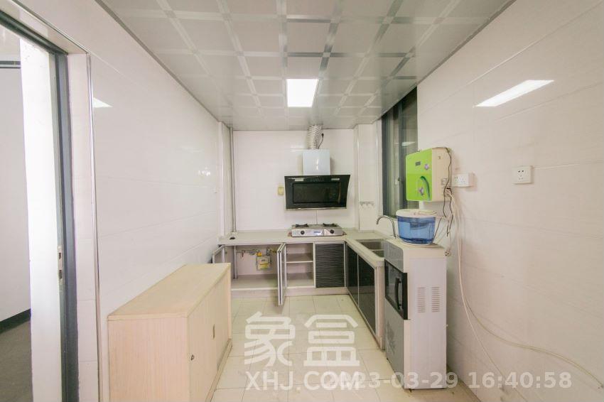 湘江世纪城湘江豪庭  5室2厅2卫    4500.0元/月室内图