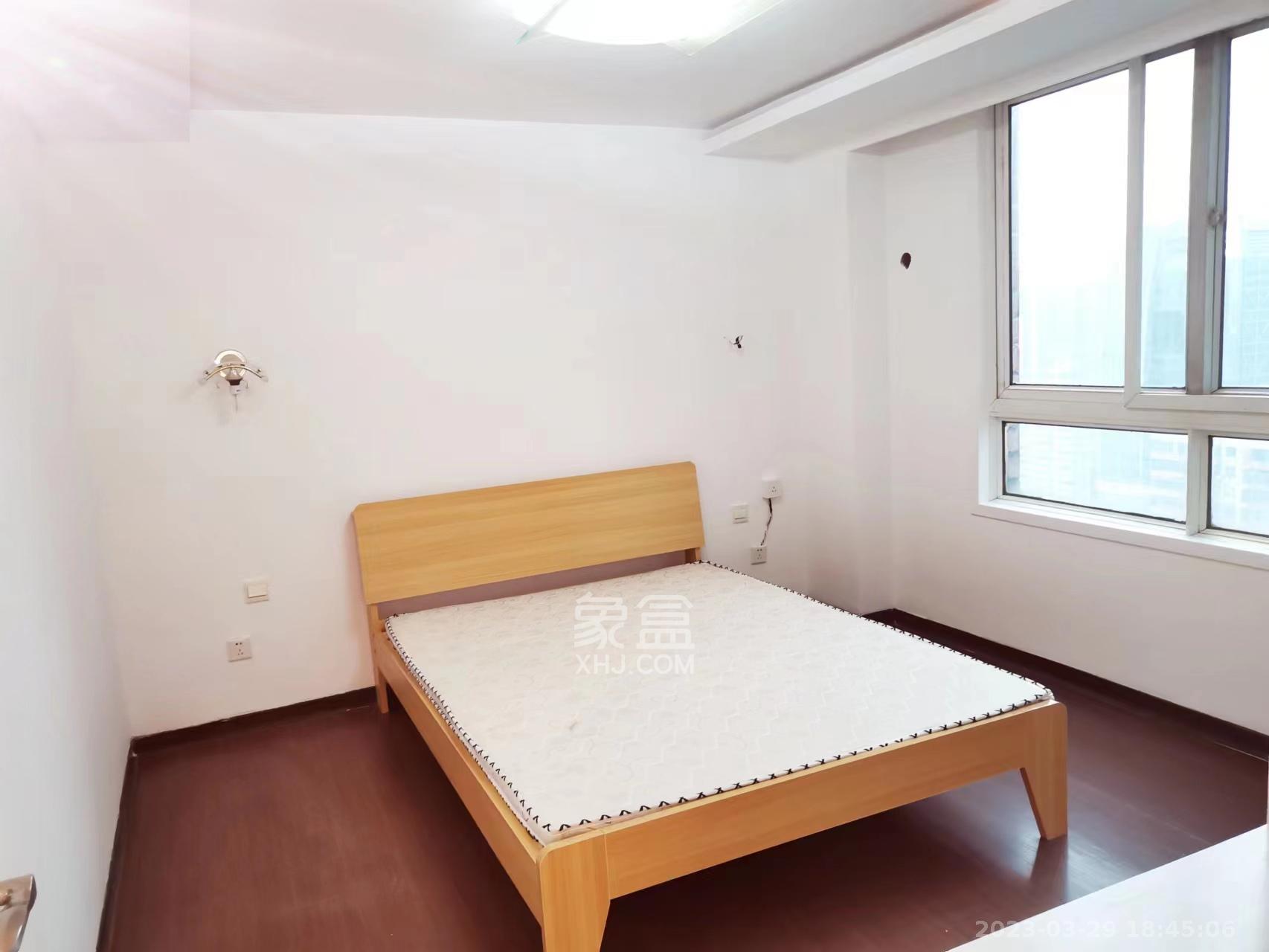 君临天厦 4室2厅2卫 4500.0元/月 君临天厦 4室2厅2卫 4500.0元/月室内图