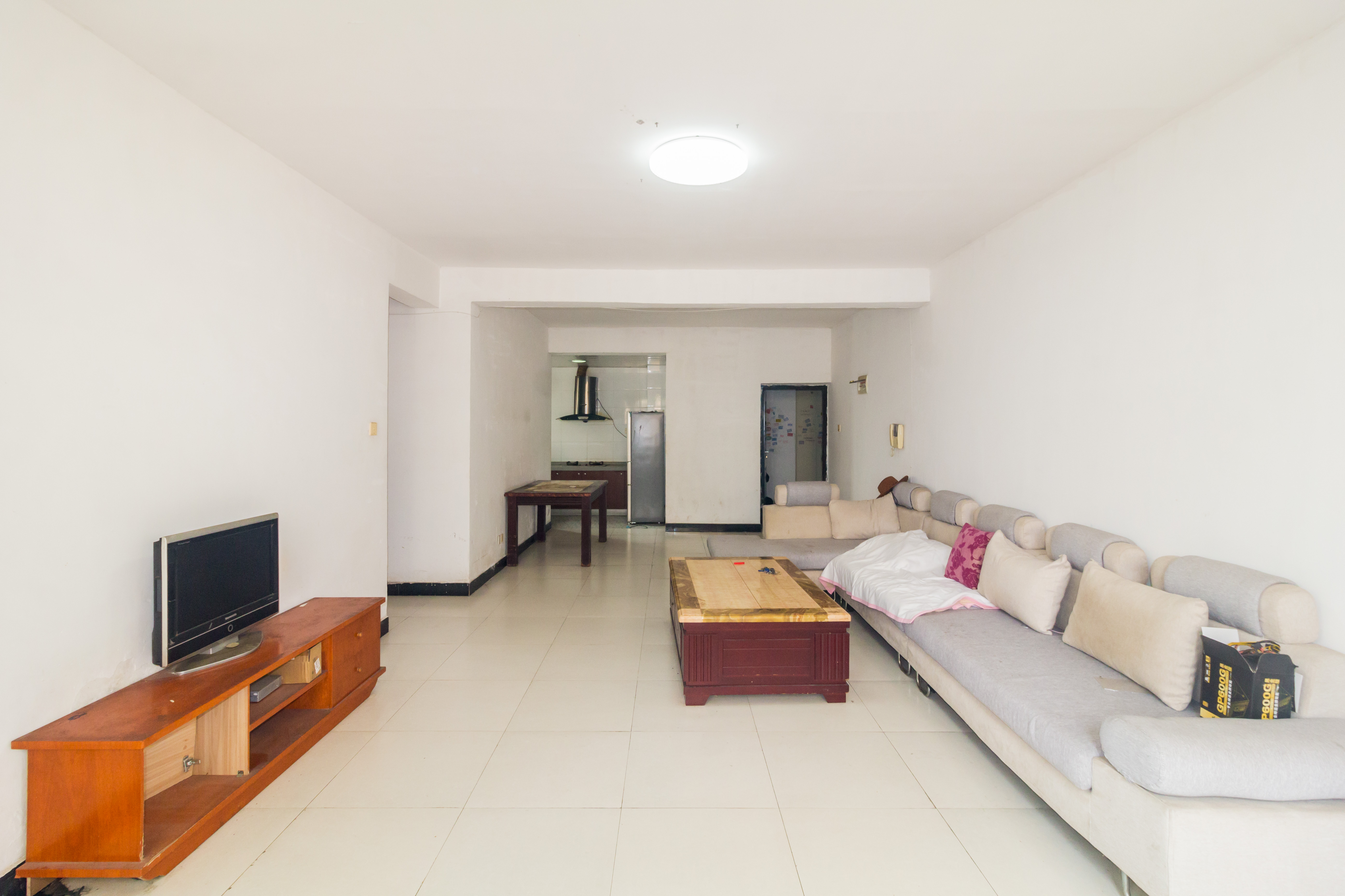 星城国际 3室2厅2卫 45.80万 星城国际 3室2厅2卫 45.80万客厅