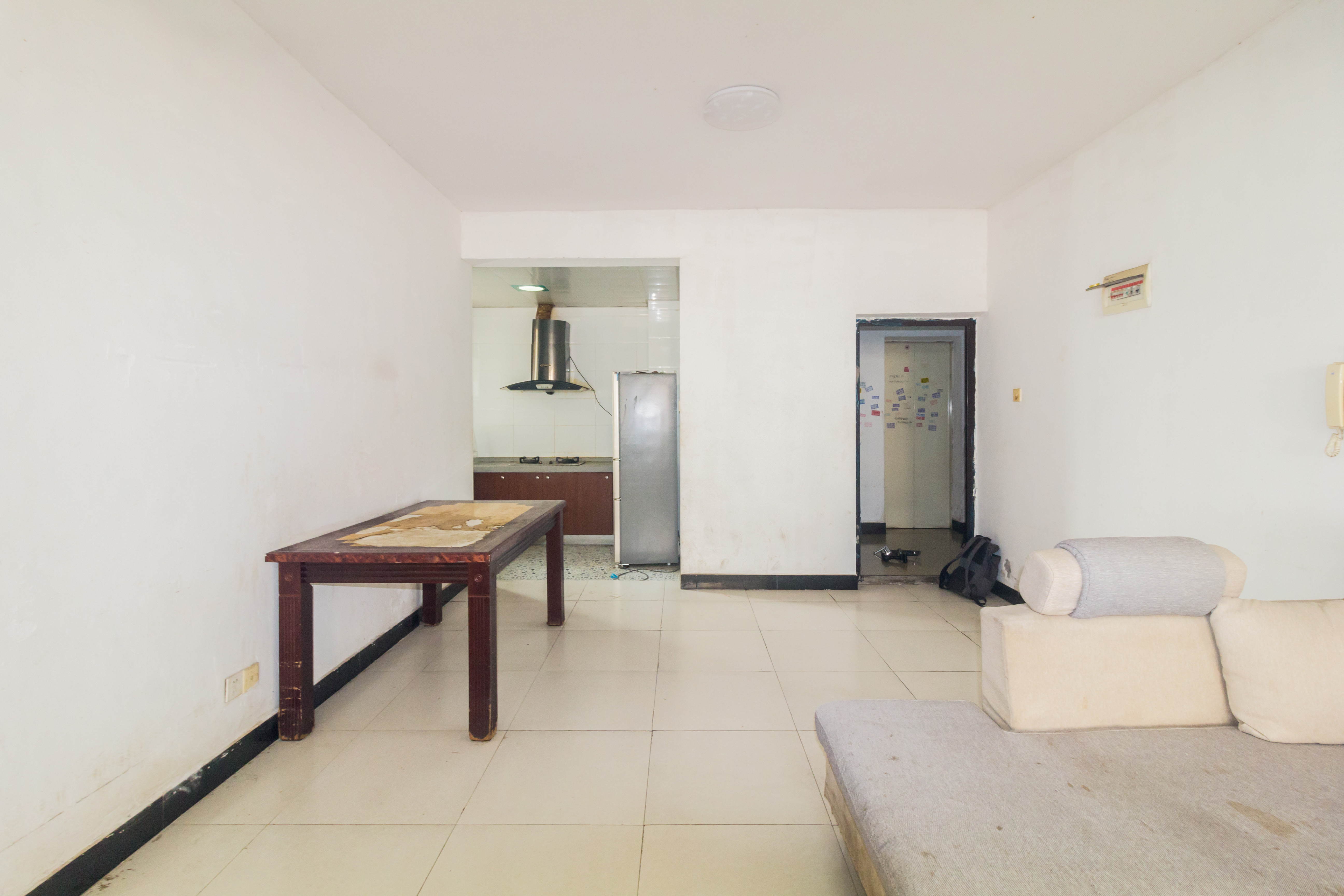 星城国际 3室2厅2卫 45.80万 星城国际 3室2厅2卫 45.80万客厅