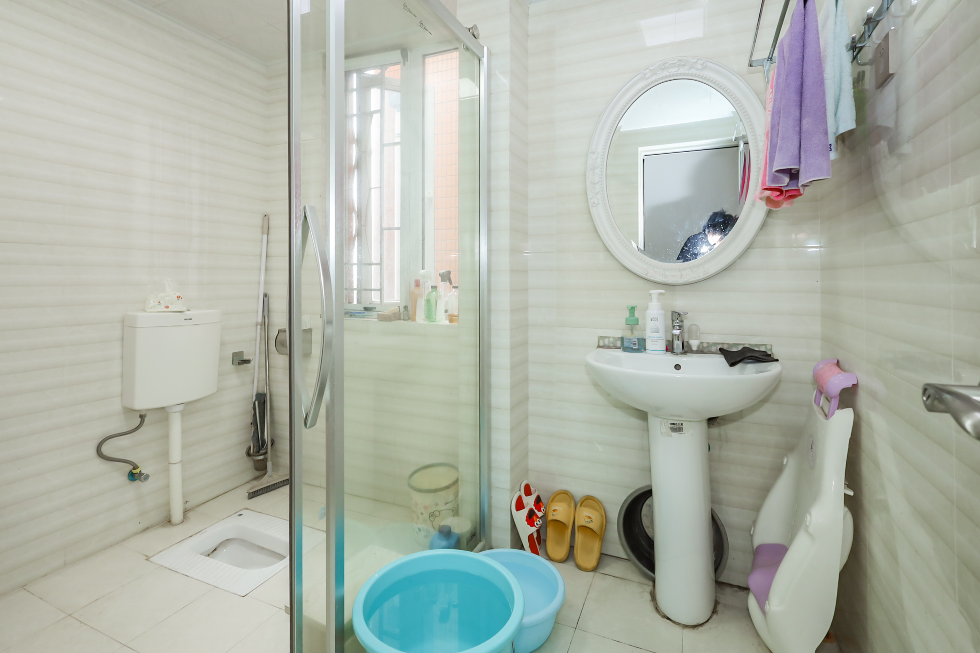 联美品格  3室2厅2卫    98.0万卫生间