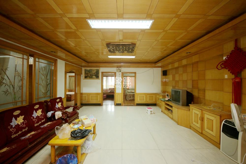 省建苑小區(qū)  4室2廳2衛(wèi)   105.00萬