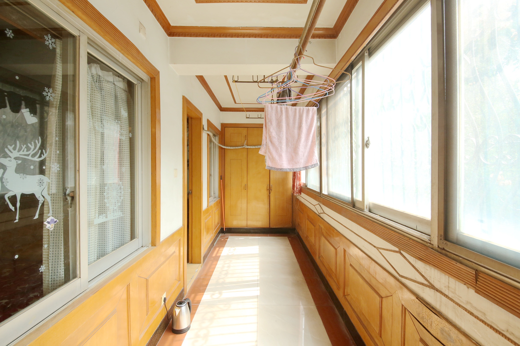 省建苑小区  4室2厅2卫   105.00万阳台
