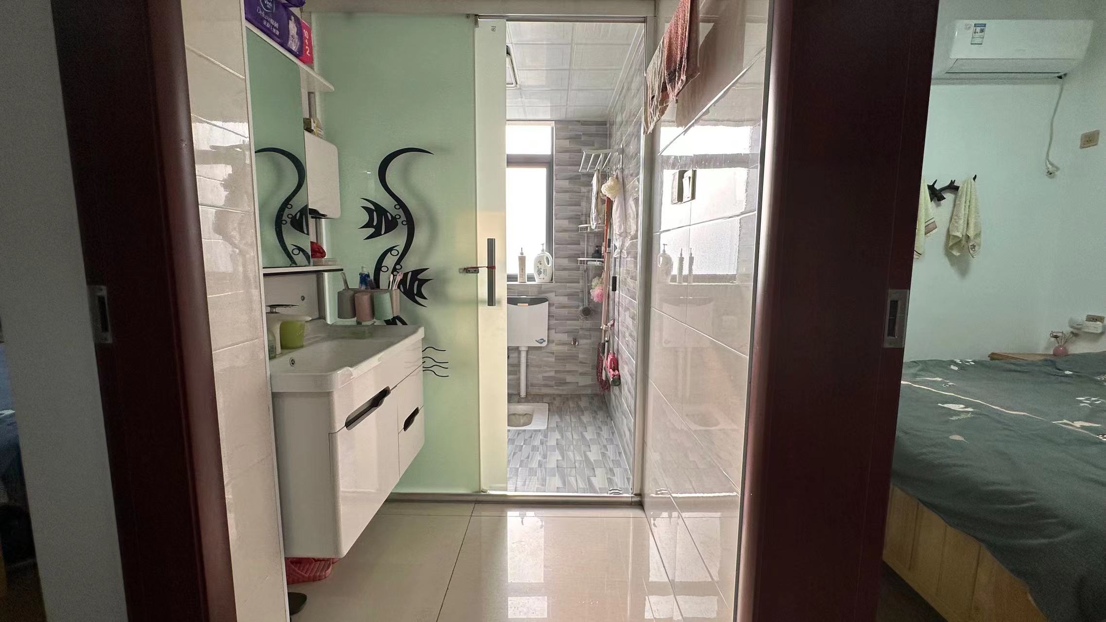 时代新城(翰林府) 3室2厅1卫 65.00万 时代新城(翰林府) 3室2厅1卫 65.00万室内图