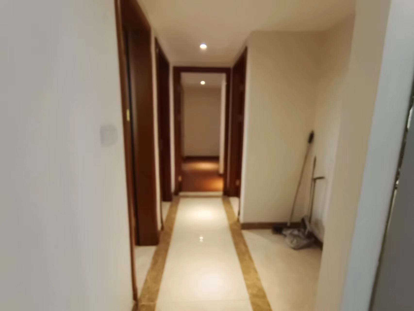 恒大华府 3室2厅2卫 79.00万 恒大华府 3室2厅2卫 79.00万室内图