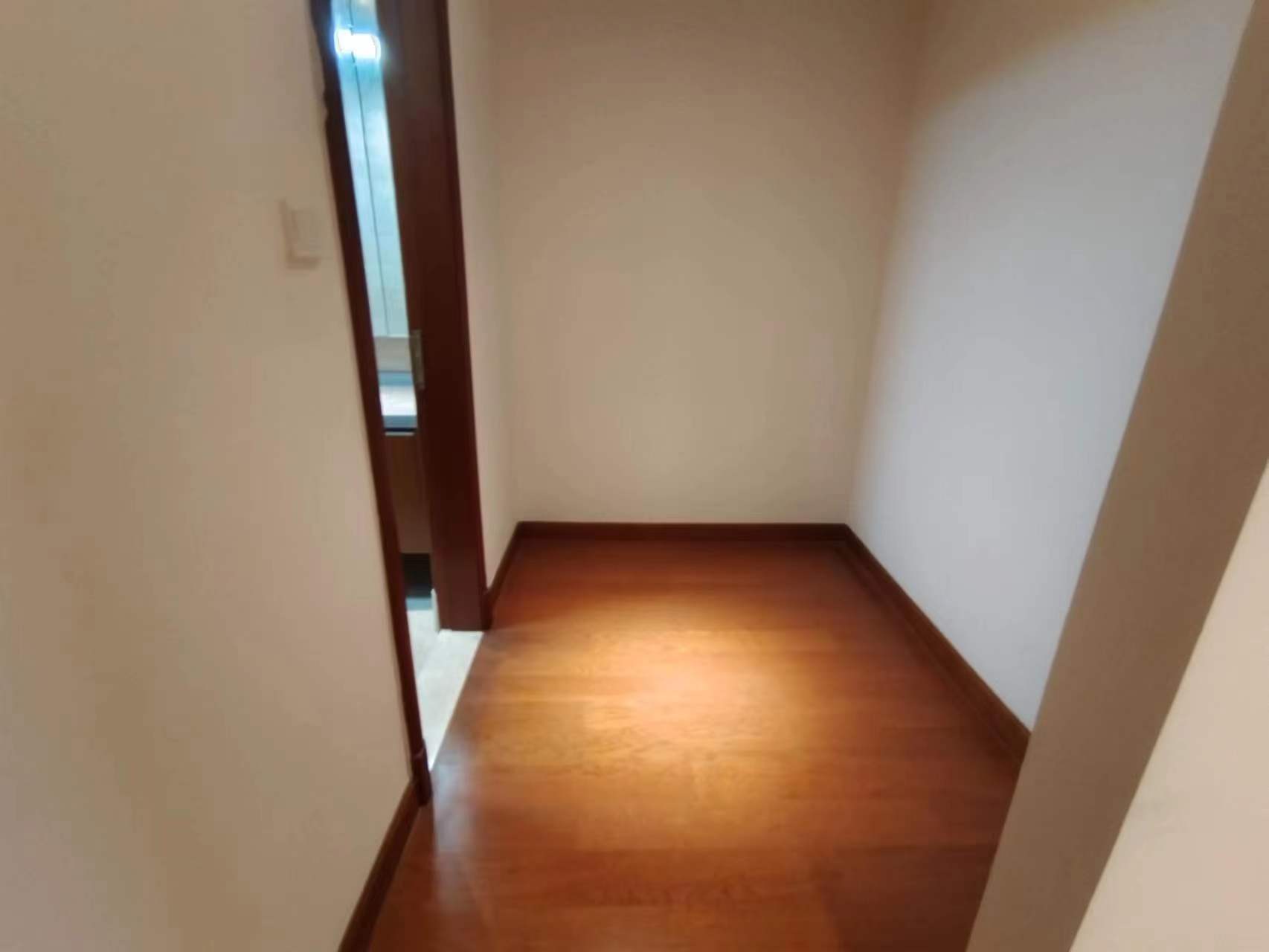 恒大华府 3室2厅2卫 79.00万 恒大华府 3室2厅2卫 79.00万室内图