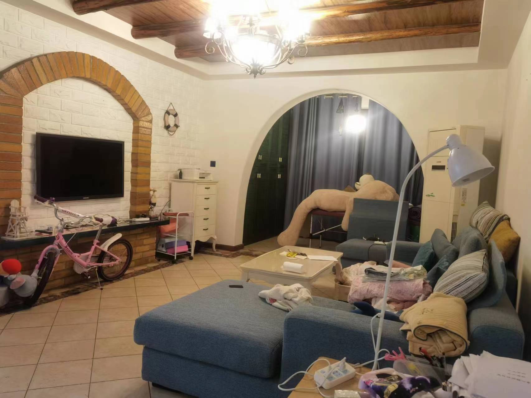 纳帕溪谷 2室2厅1卫 60.0万 纳帕溪谷 2室2厅1卫 60.0万客厅