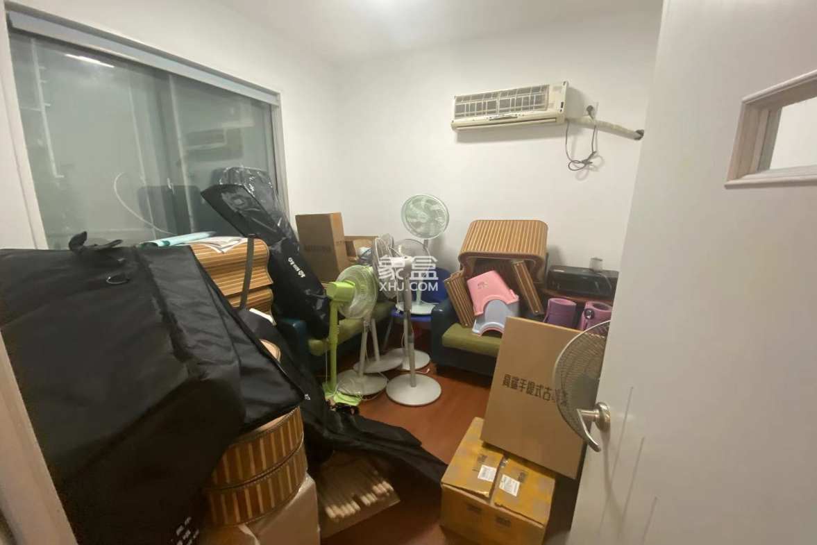 近水楼台  3室2厅1卫   75.00万 近水楼台  3室2厅1卫   75.00万室内图