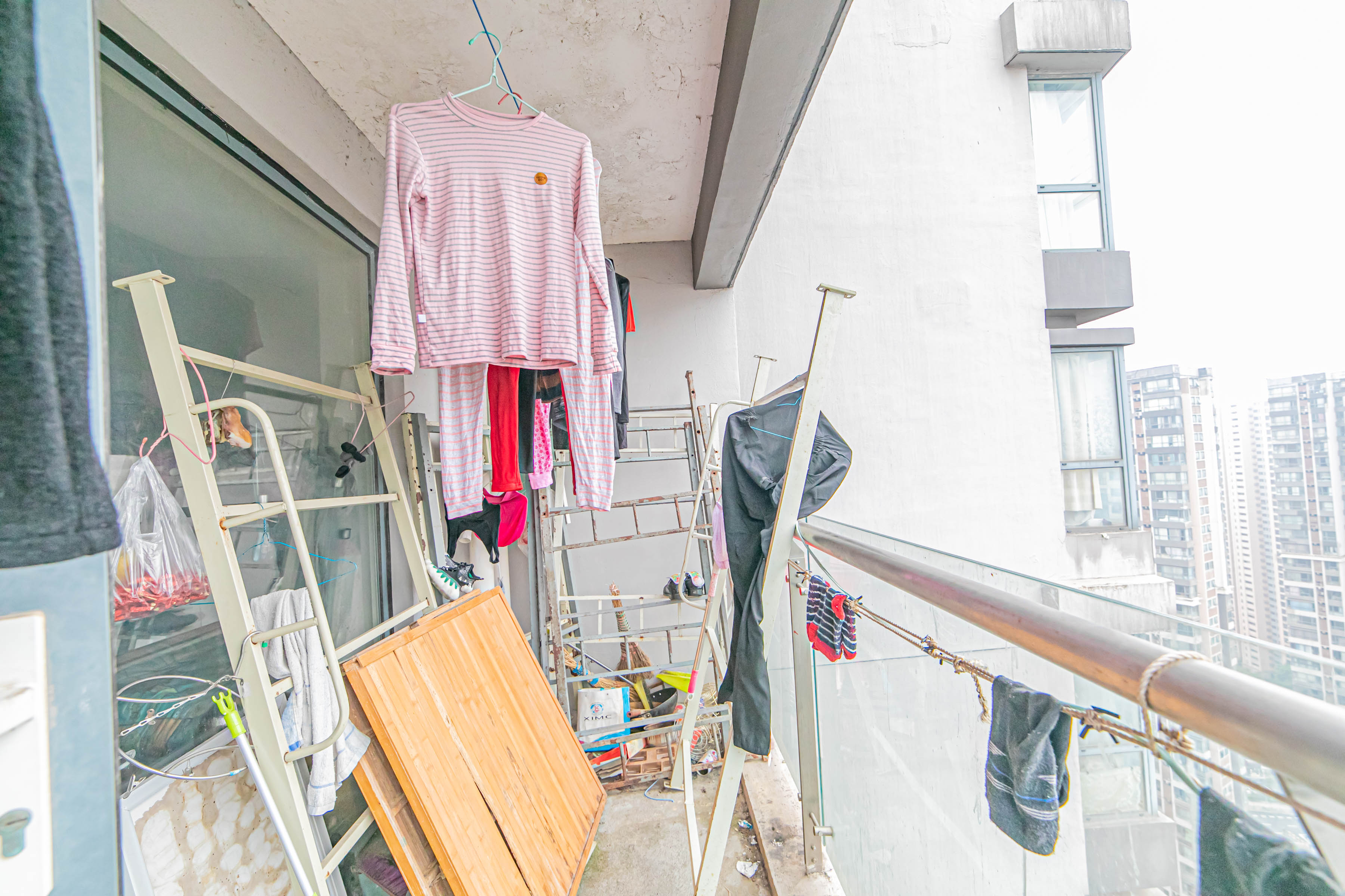 北辰三角洲E5区  4室2厅2卫   258.00万其他