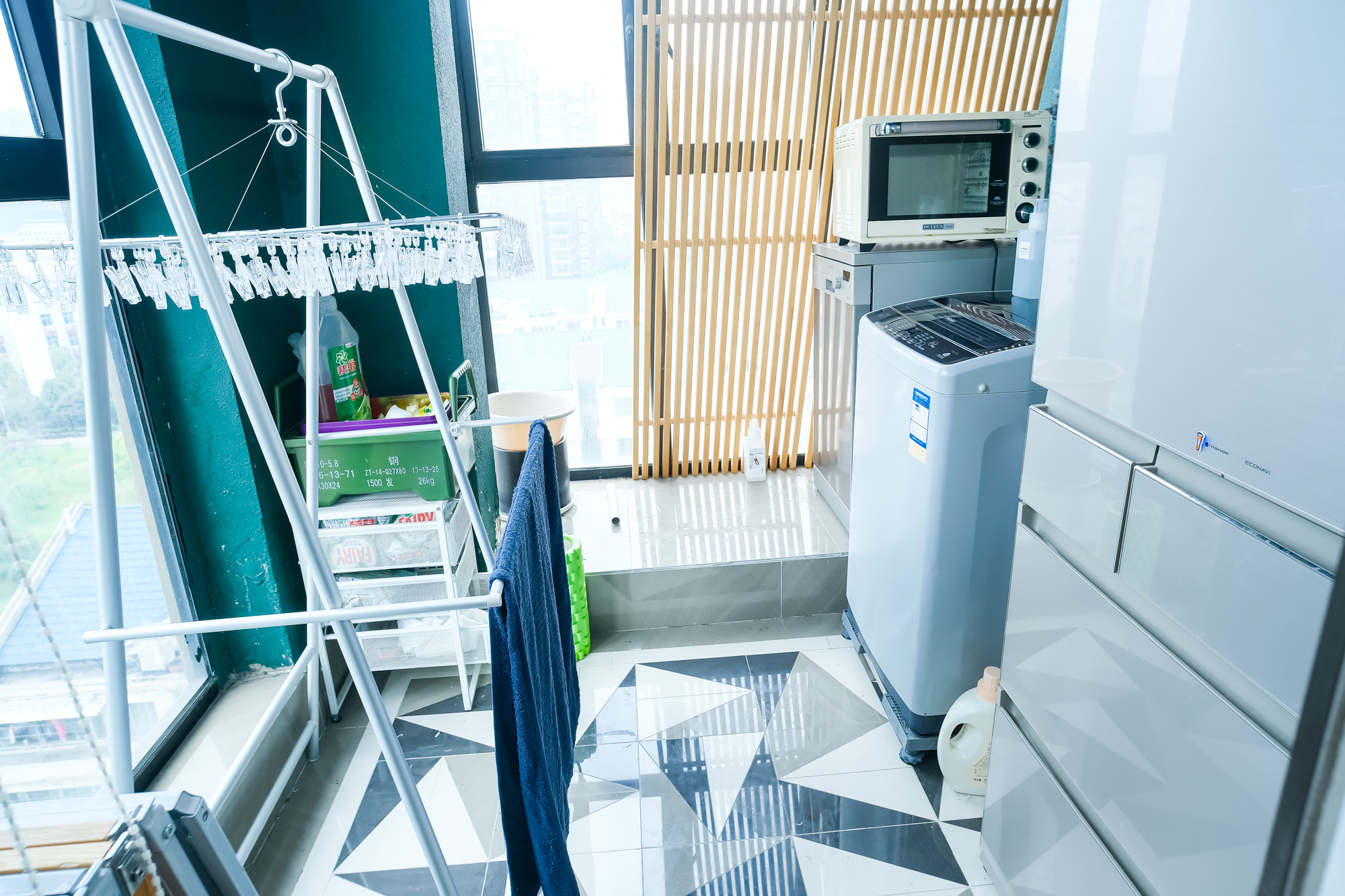 郡原居里  2室2厅1卫    63.8万 郡原居里  2室2厅1卫    63.8万阳台