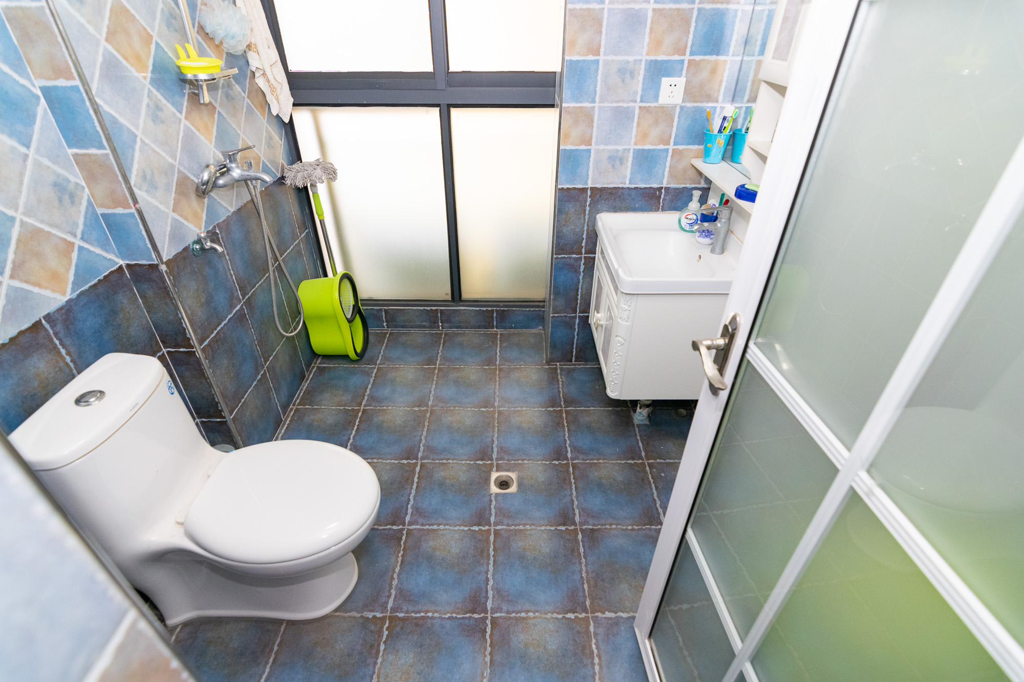 勤诚达新界 2室2厅1卫 68.00万 勤诚达新界 2室2厅1卫 68.00万卫生间