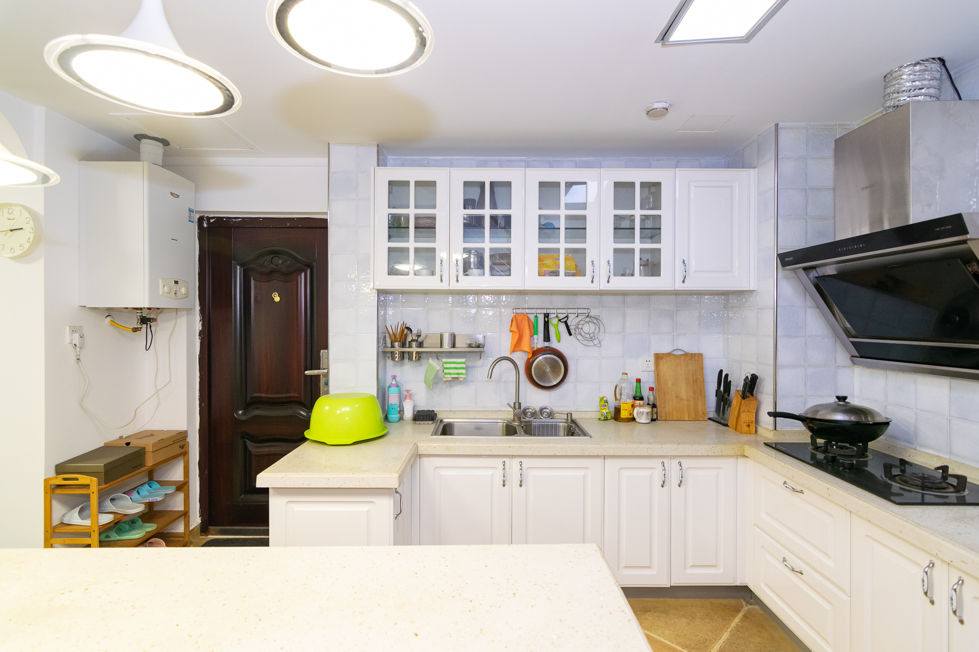 勤诚达新界 2室2厅1卫 68.00万 勤诚达新界 2室2厅1卫 68.00万厨房