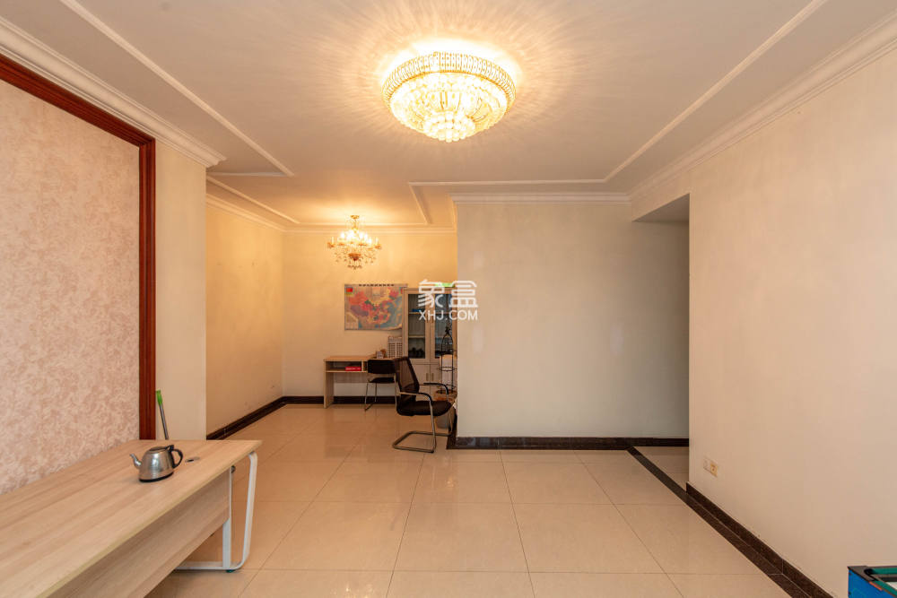 恒大绿洲  3室2厅1卫    133.0万