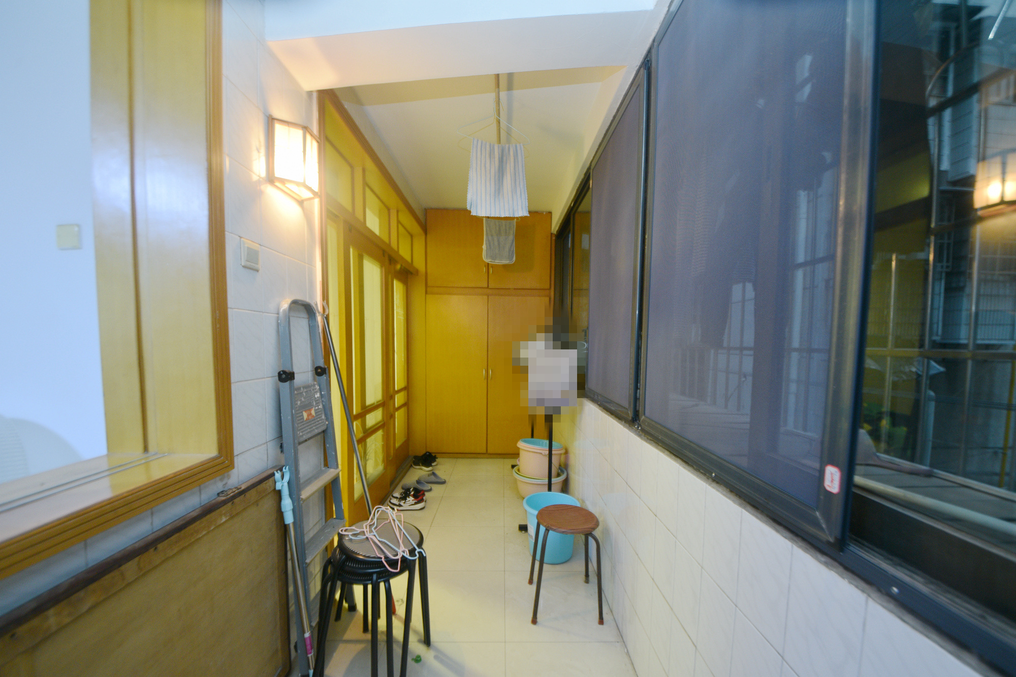 长沙建设银行三支行宿舍  3室2厅1卫   94.00万阳台