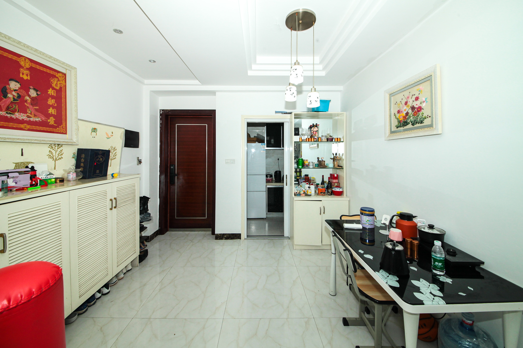 碧桂园威尼斯城 2室2厅1卫 62.3万 碧桂园威尼斯城 2室2厅1卫 62.3万客厅