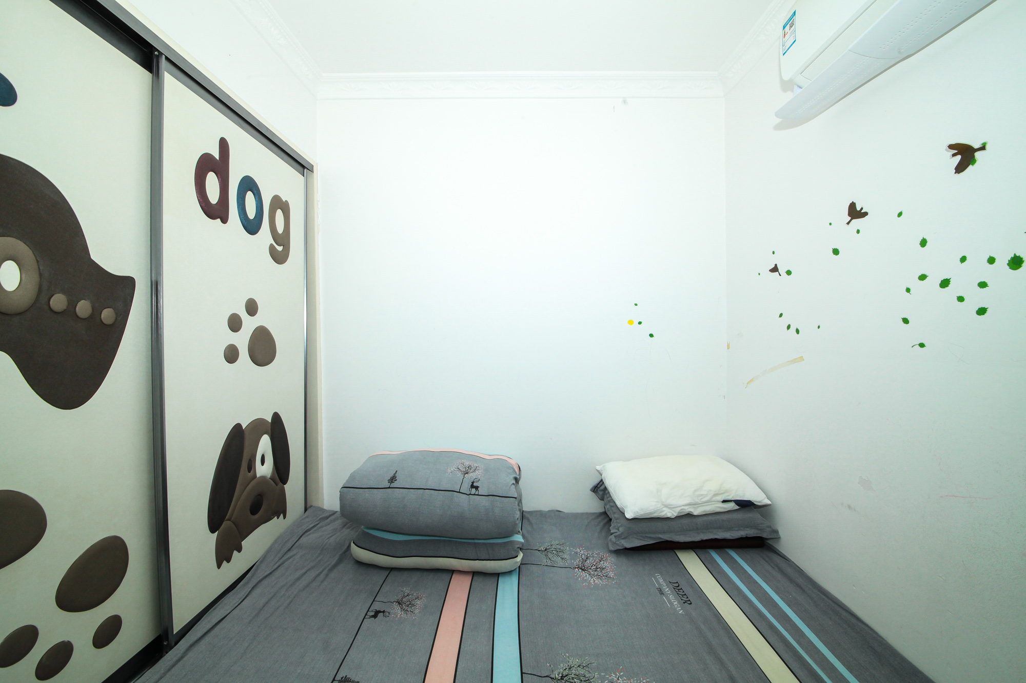 碧桂园威尼斯城 2室2厅1卫 62.3万 碧桂园威尼斯城 2室2厅1卫 62.3万卧室