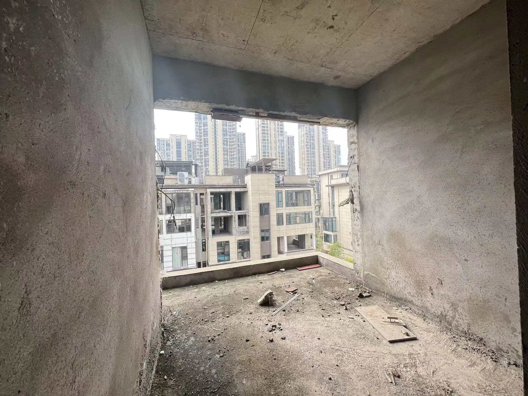 当代尚品苑  0室0厅0卫   173.80万 当代尚品苑  0室0厅0卫   173.80万室内图