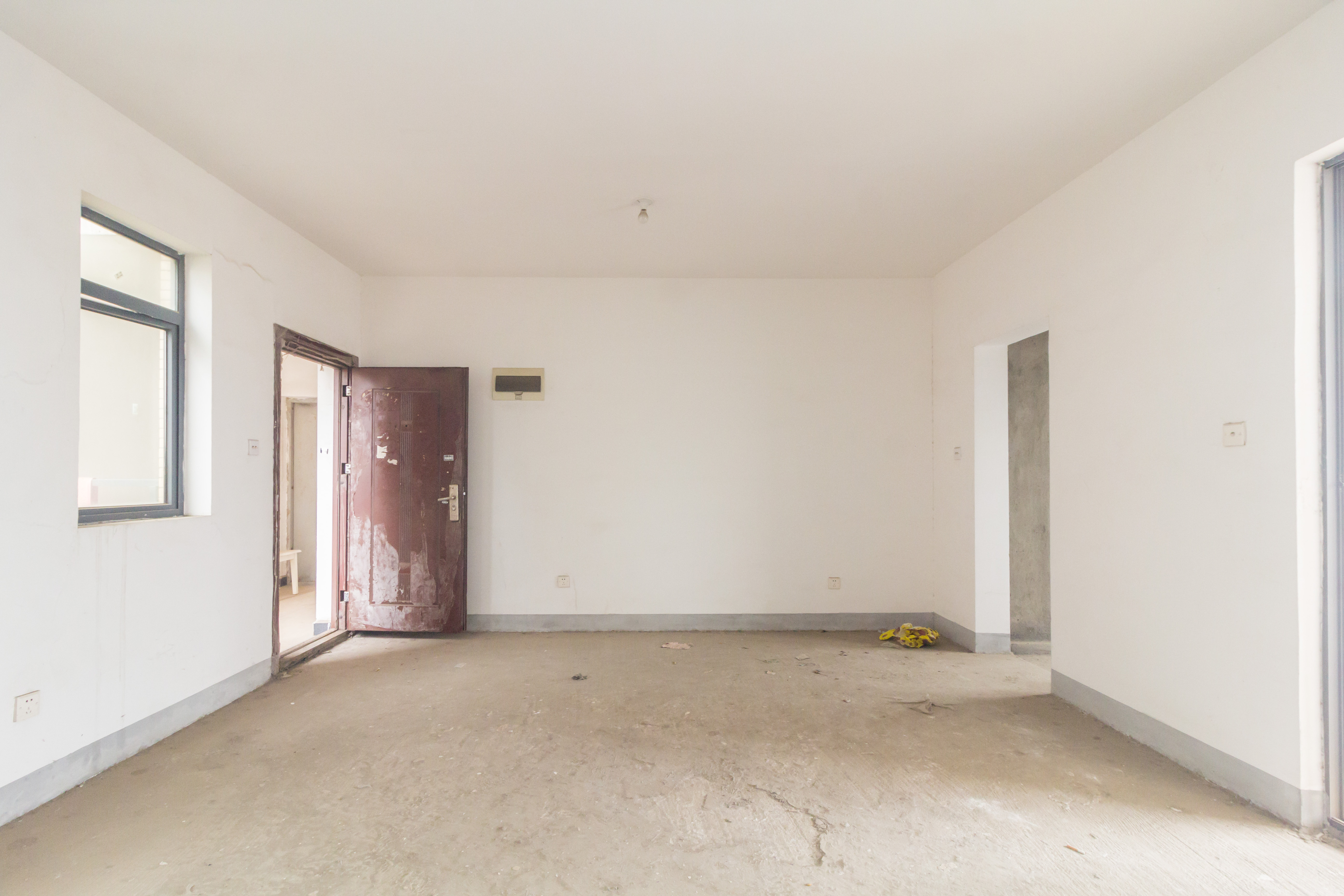 中国铁建国际城一期  3室2厅1卫   48.80万 中国铁建国际城一期  3室2厅1卫   48.80万