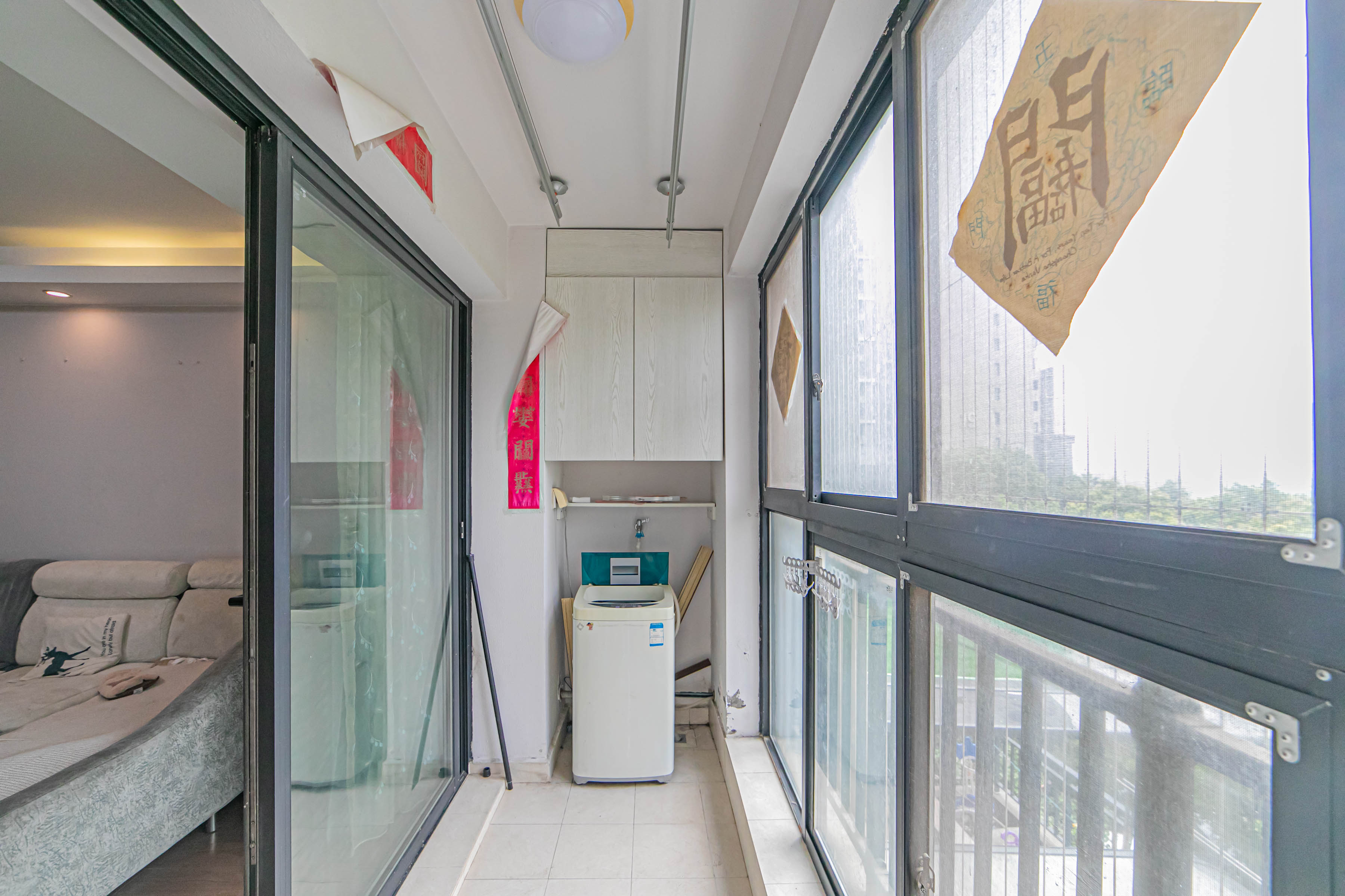 万科城 3室2厅1卫 90.0万 万科城 3室2厅1卫 90.0万阳台