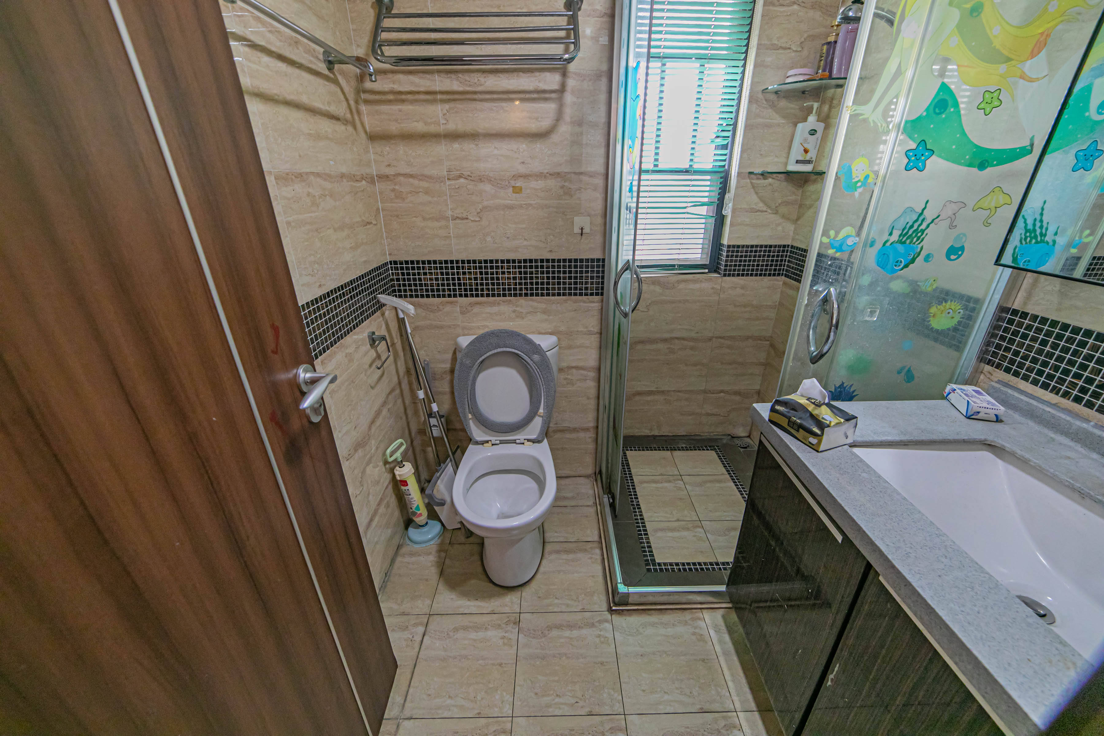 万科城 3室2厅1卫 90.0万 万科城 3室2厅1卫 90.0万卫生间