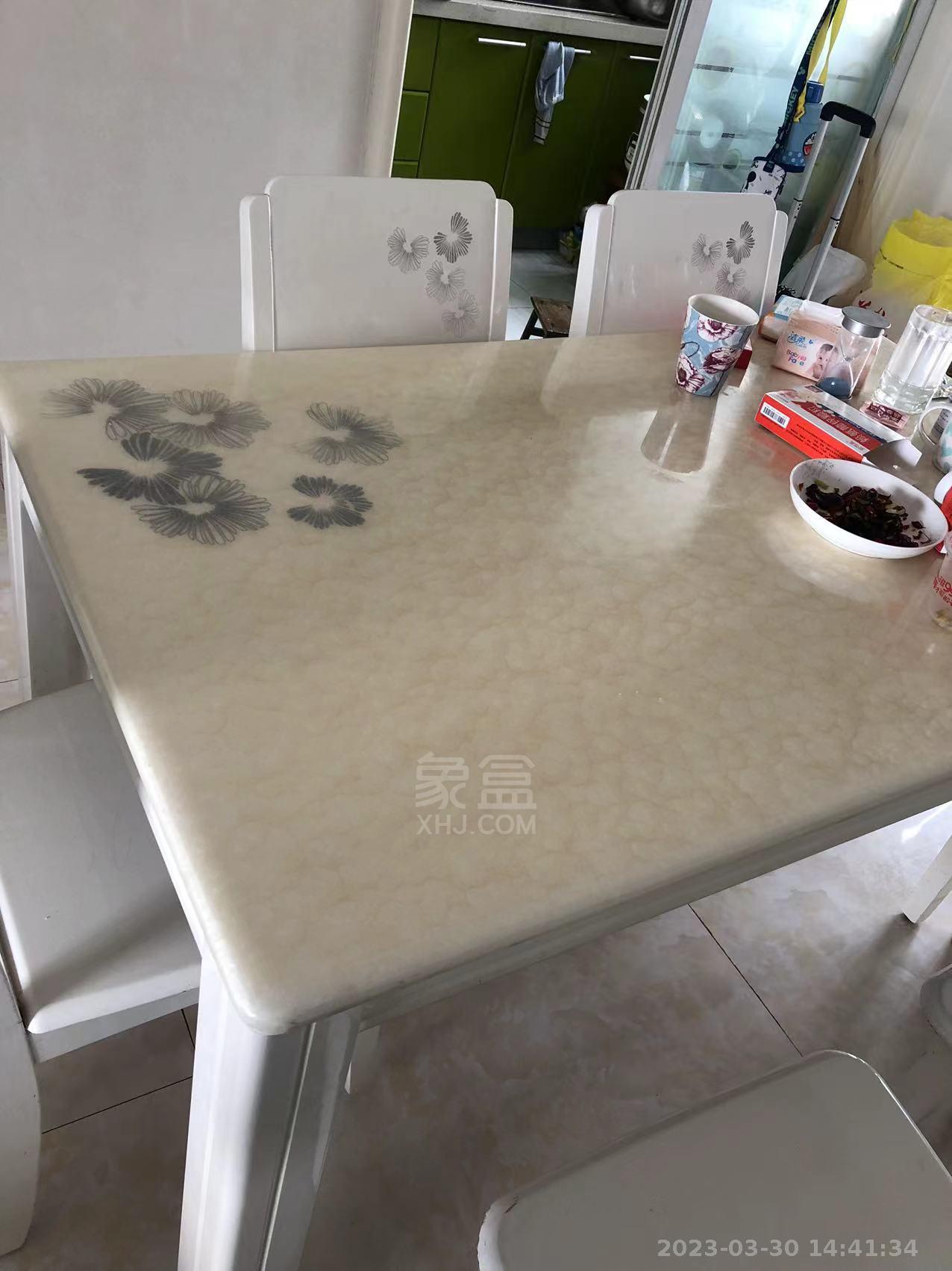 铂金时代 3室2厅2卫 2300.00元/月 铂金时代 3室2厅2卫 2300.00元/月室内图