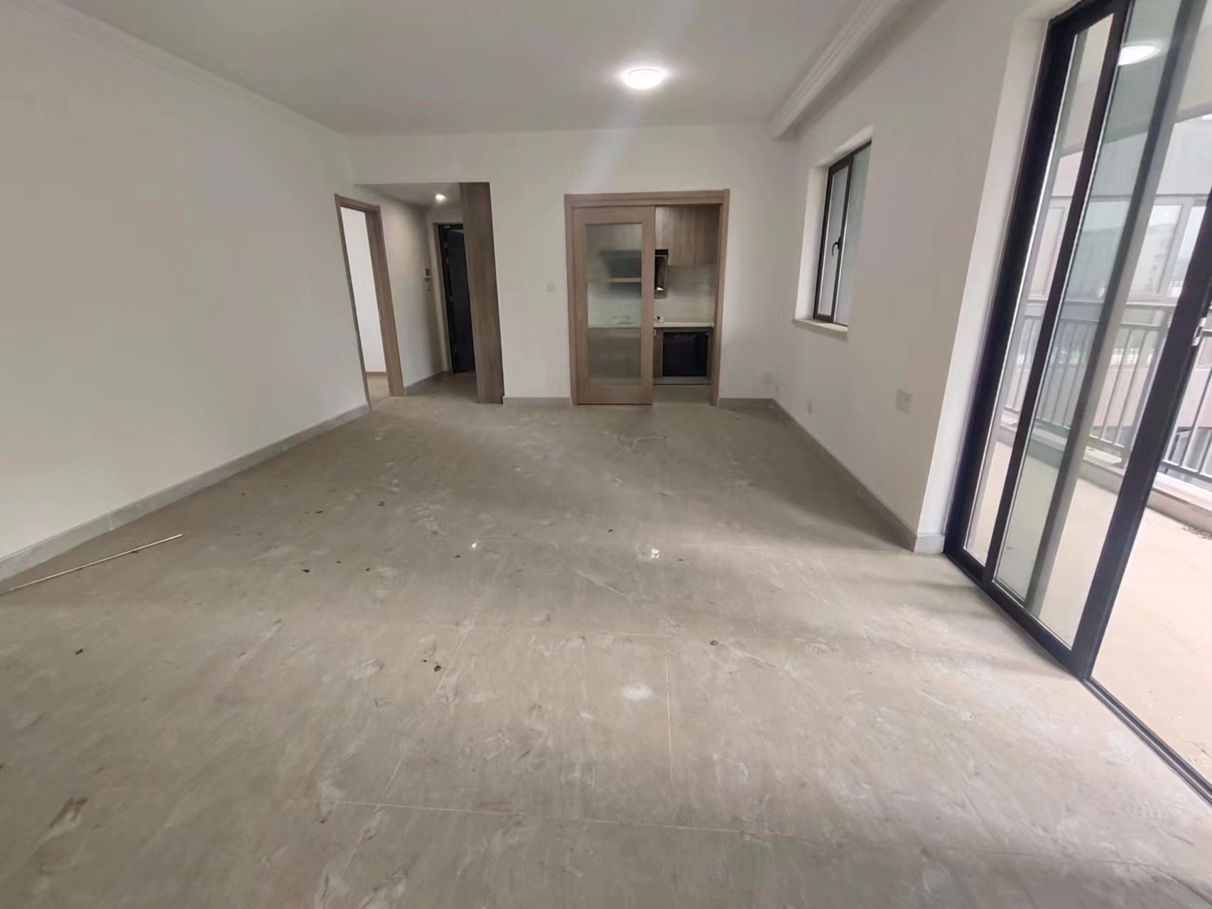 蓝溪谷 4室2厅2卫 102.00万 蓝溪谷 4室2厅2卫 102.00万室内图