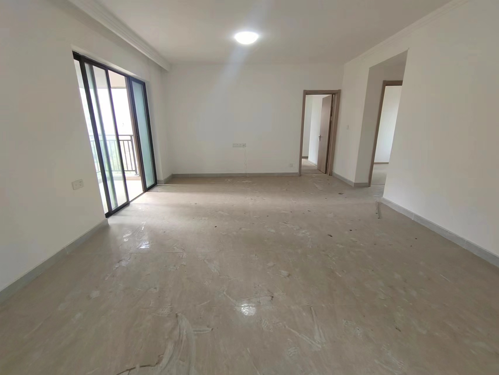 蓝溪谷 4室2厅2卫 102.00万 蓝溪谷 4室2厅2卫 102.00万室内图