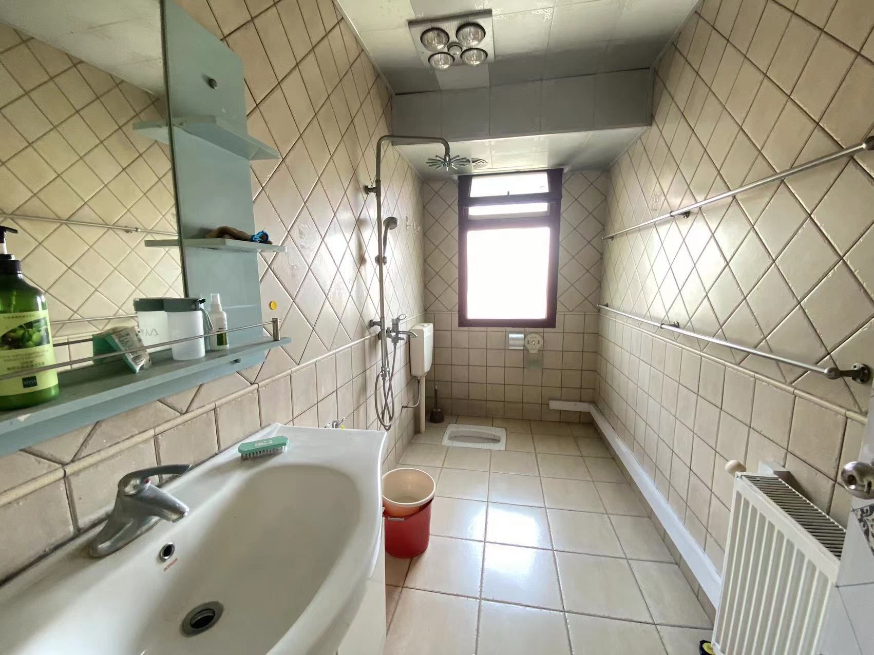 地税新村 3室2厅2卫 96.00万 地税新村 3室2厅2卫 96.00万室内图