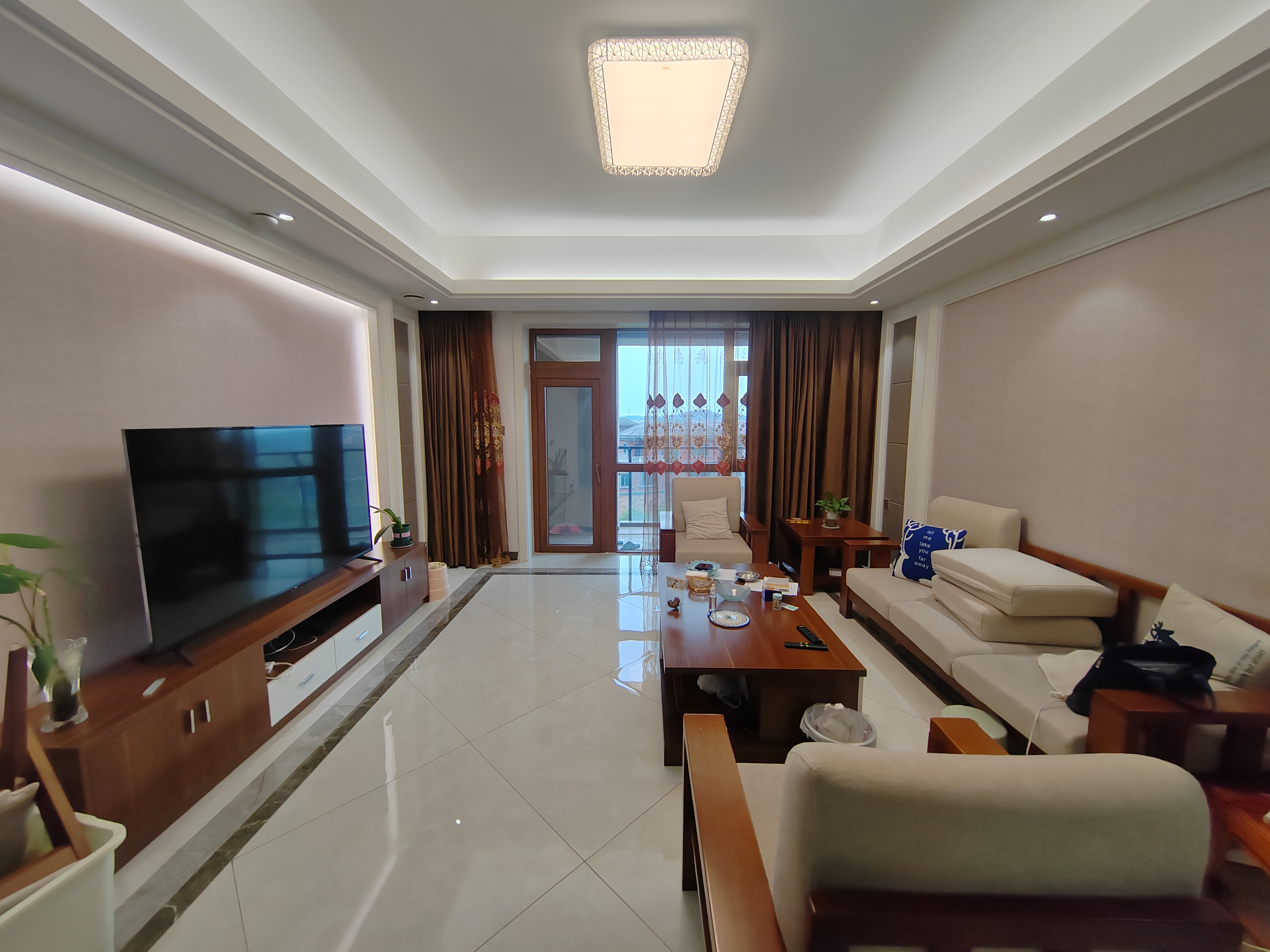 城市公园 4室2厅3卫 170.00万 城市公园 4室2厅3卫 170.00万室内图