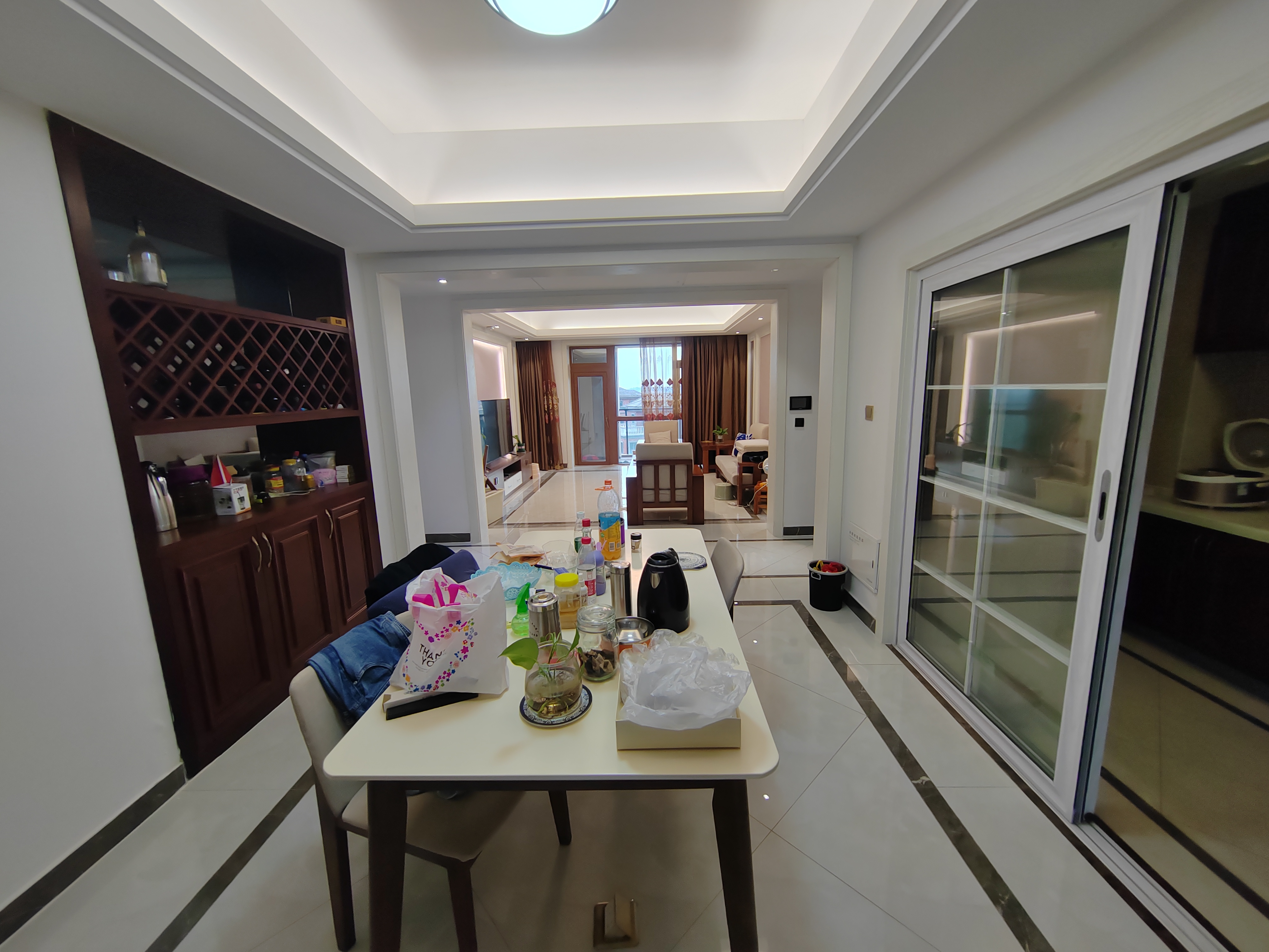 城市公园 4室2厅3卫 170.00万 城市公园 4室2厅3卫 170.00万室内图