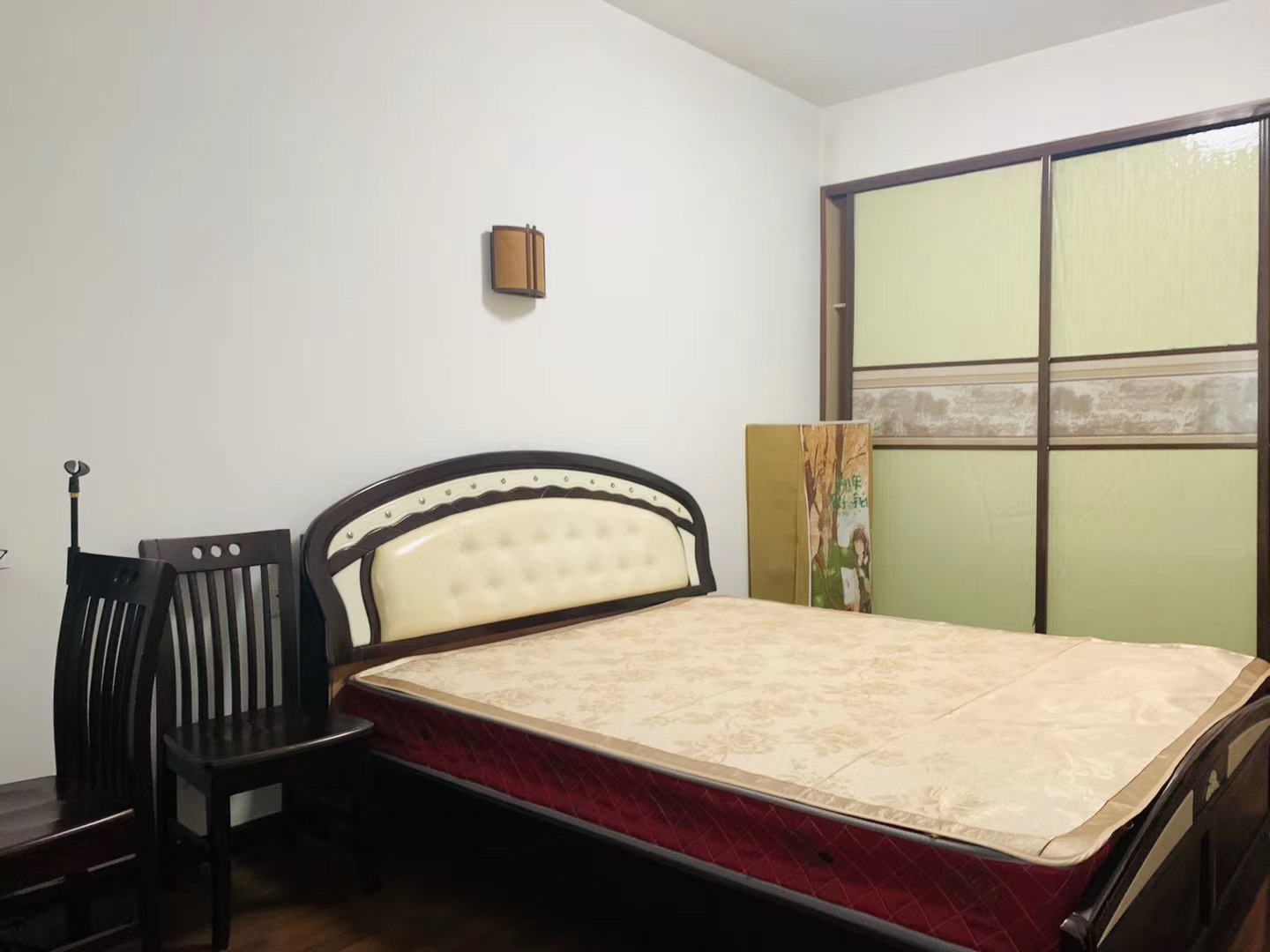 香草园  4室2厅2卫   88.00万 香草园  4室2厅2卫   88.00万室内图