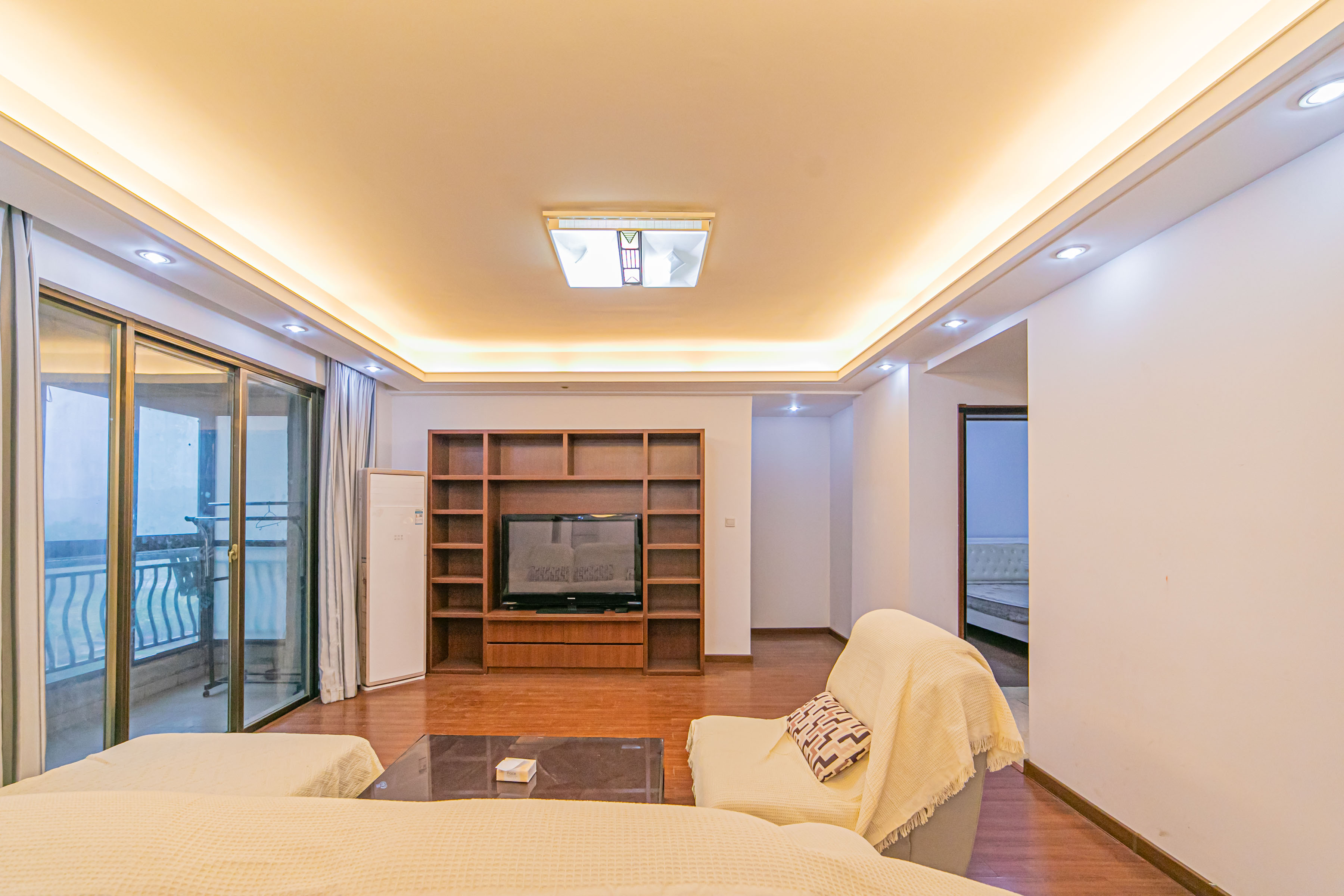 碧桂园威尼斯城 3室2厅2卫 62.80万 碧桂园威尼斯城 3室2厅2卫 62.80万客厅