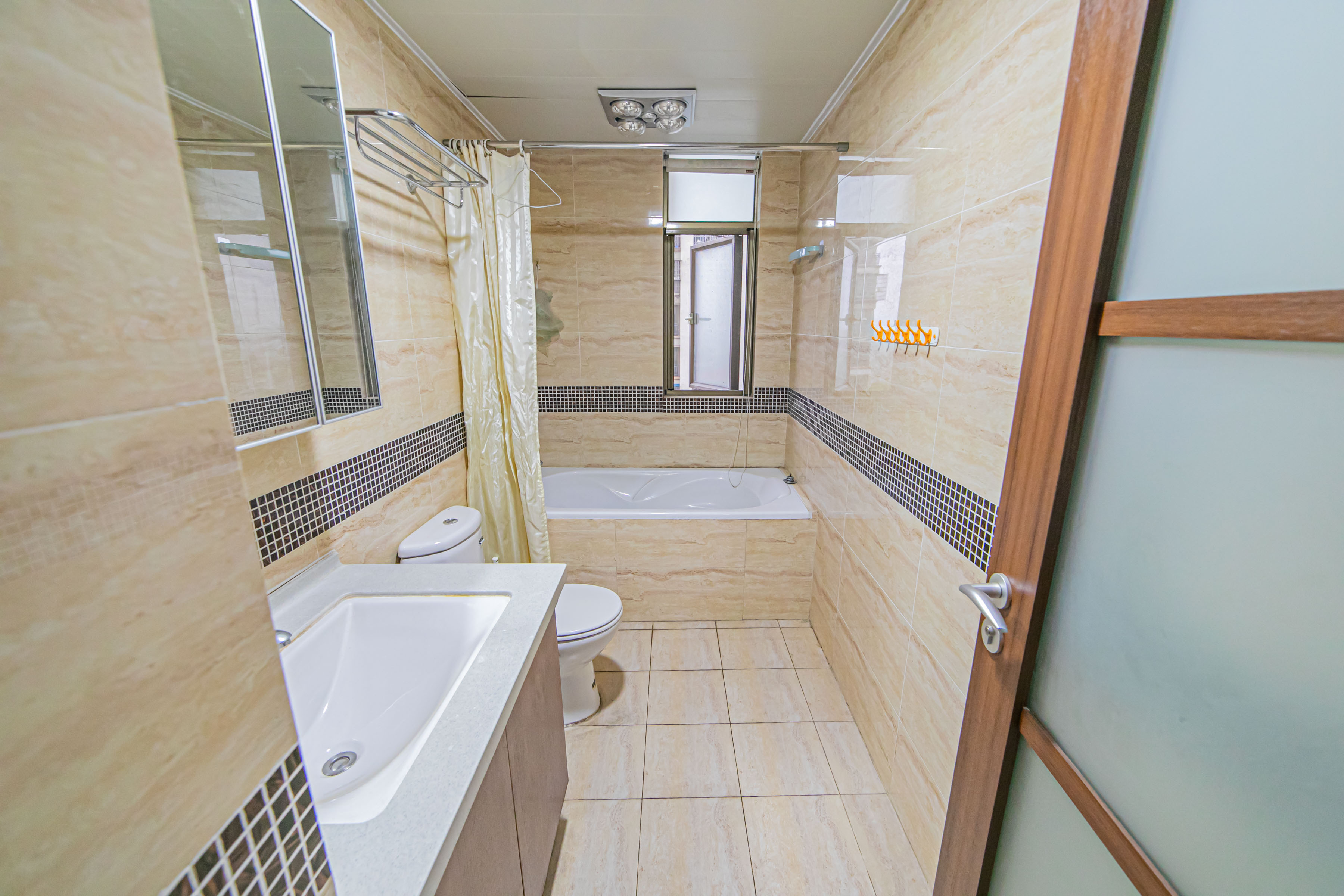 碧桂园威尼斯城 3室2厅2卫 62.80万 碧桂园威尼斯城 3室2厅2卫 62.80万卫生间